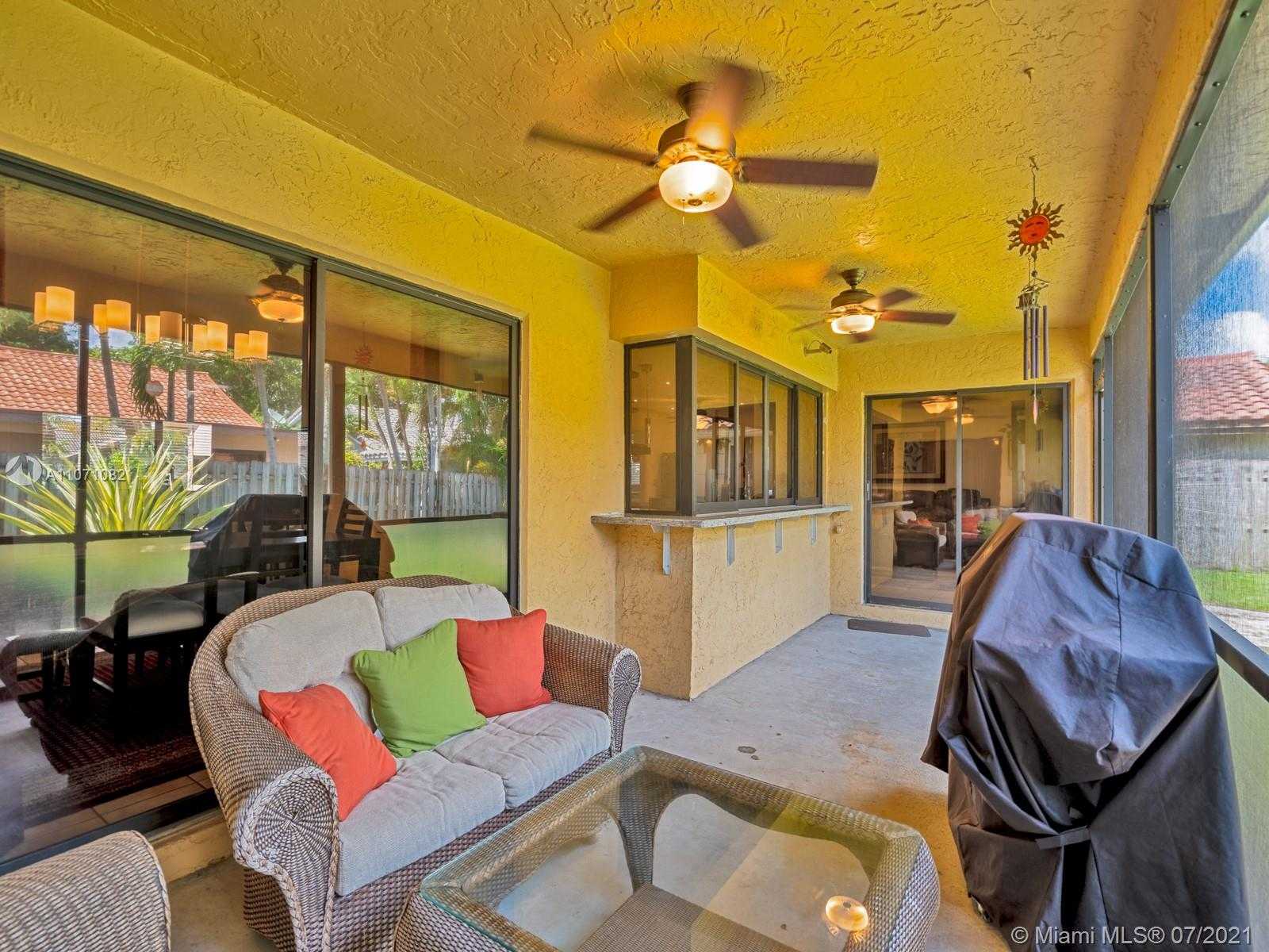 Small Image of 10401 NORTH WEST 7TH ST, Plantation Number 22