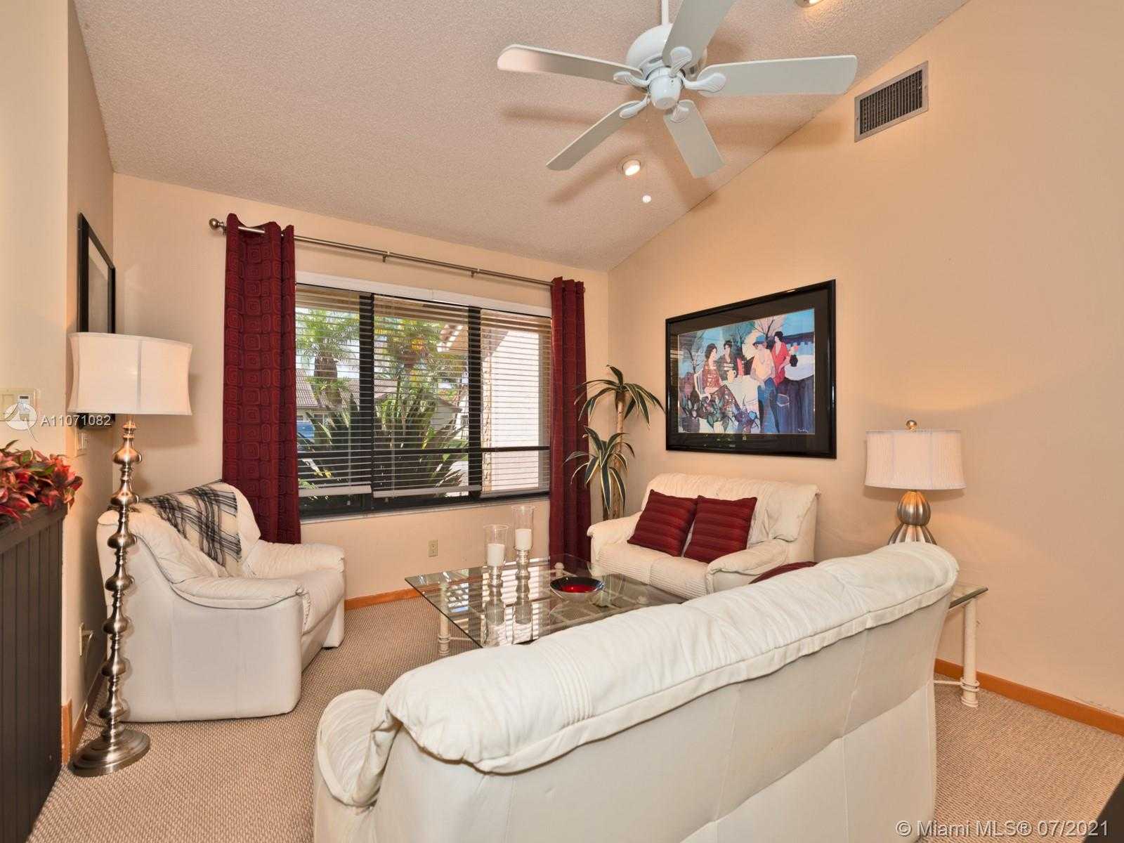Small Image of 10401 NORTH WEST 7TH ST, Plantation Number 9