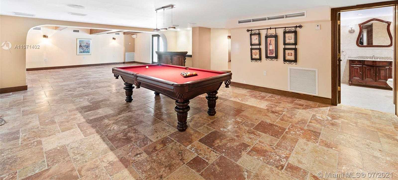 Small Image of 380 ISLA DORADA BLVD, Coral Gables Number 15