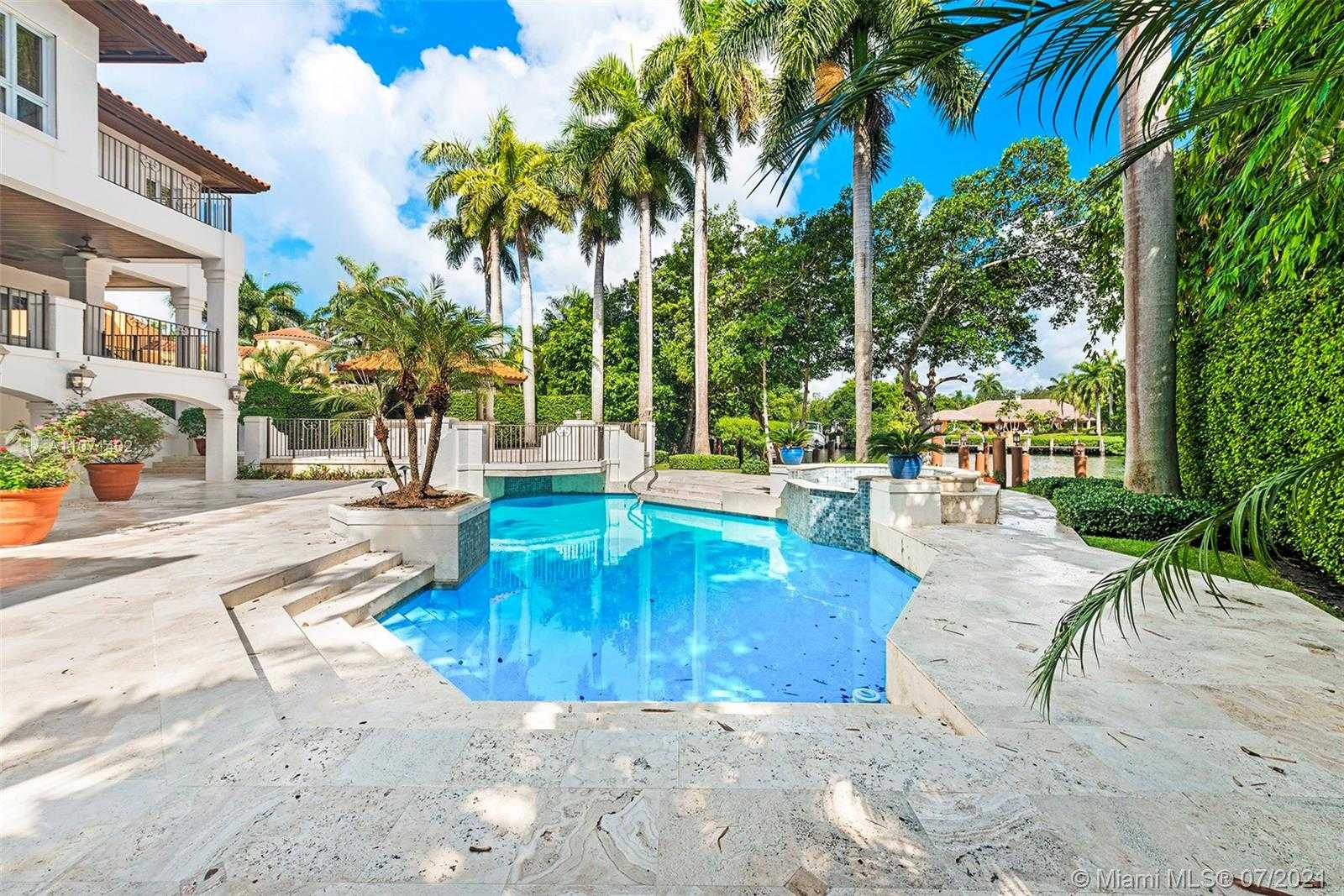Small Image of 380 ISLA DORADA BLVD, Coral Gables Number 16