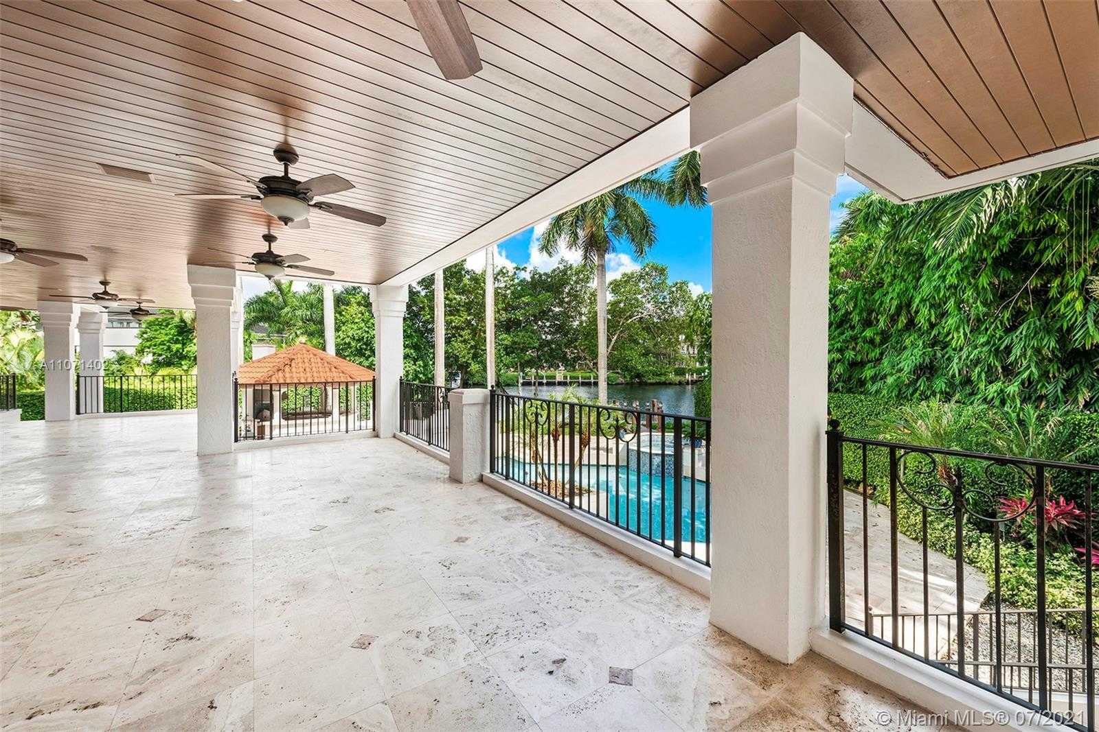Small Image of 380 ISLA DORADA BLVD, Coral Gables Number 7