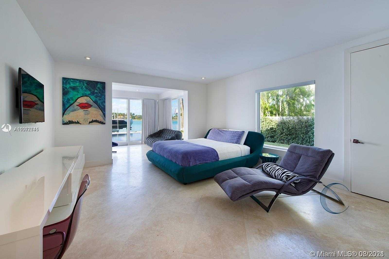 Small Image of 3026 NORTH BAY RD, Miami Beach Number 22