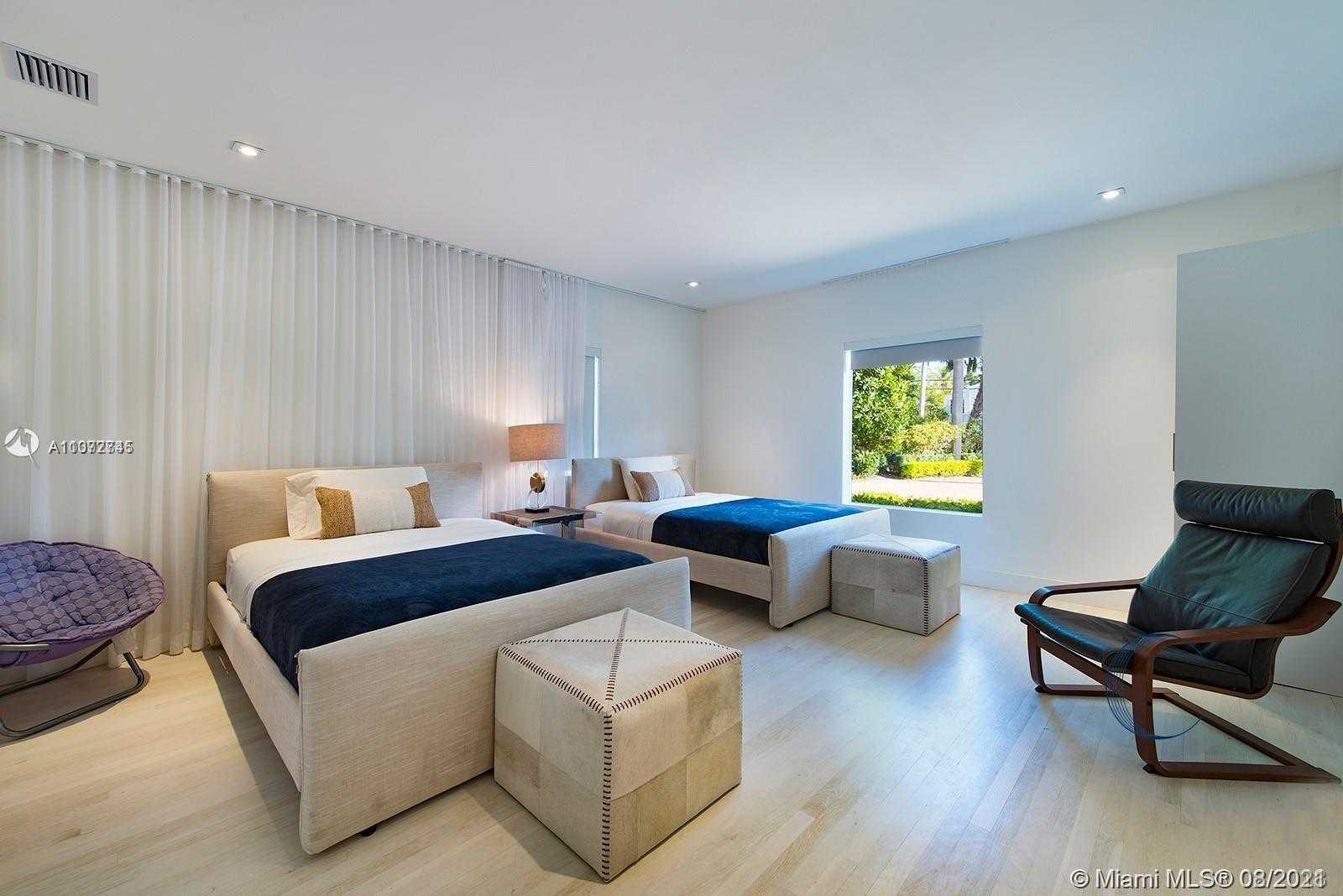 Small Image of 3026 NORTH BAY RD, Miami Beach Number 24