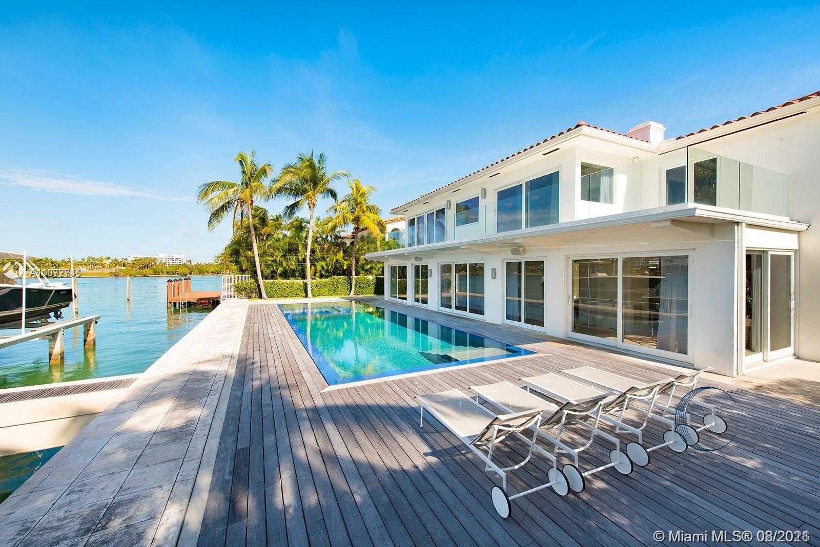 Small Image of 3026 NORTH BAY RD, Miami Beach Number 27