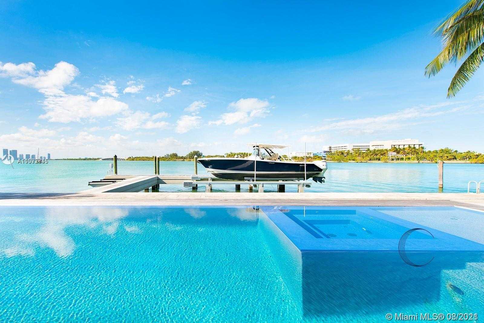 Small Image of 3026 NORTH BAY RD, Miami Beach Number 30