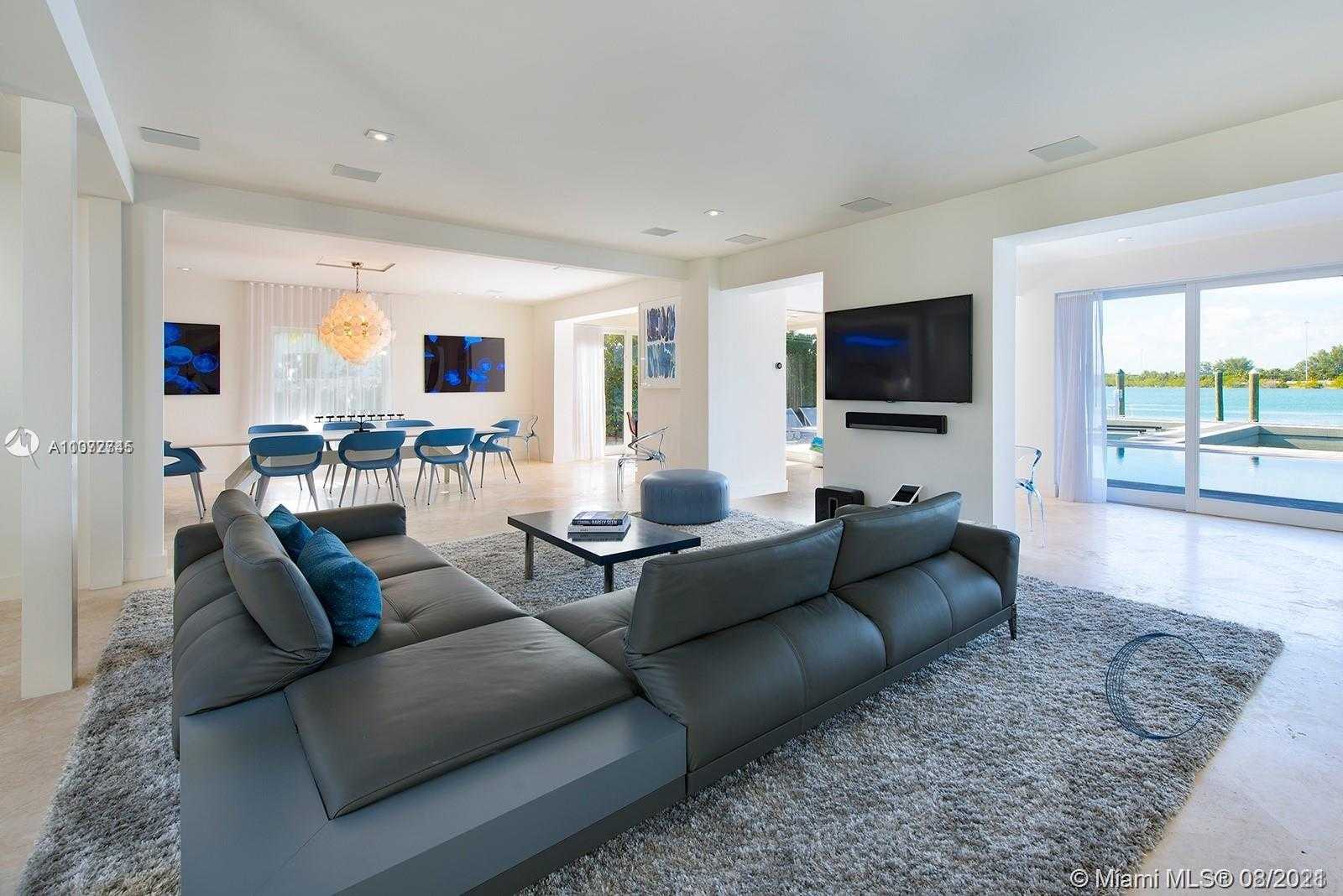 Small Image of 3026 NORTH BAY RD, Miami Beach Number 7