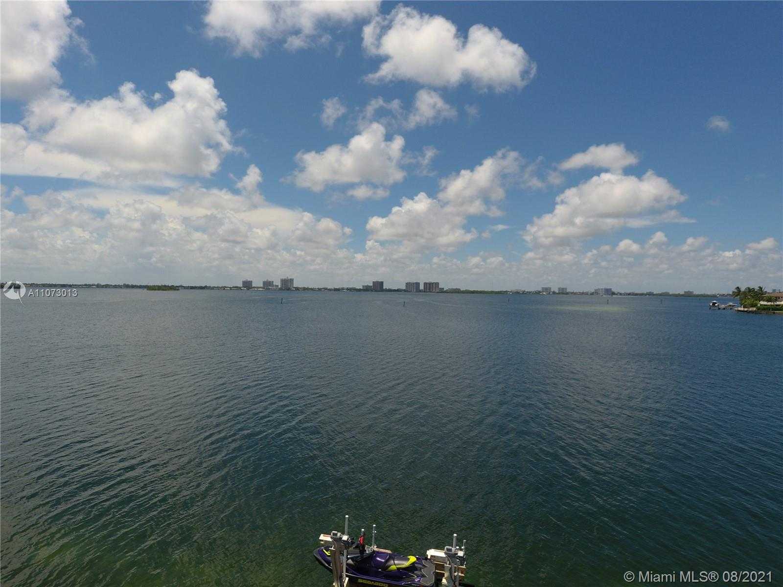 Small Image of 873 NORTH SHORE DR, Miami Beach Number 6