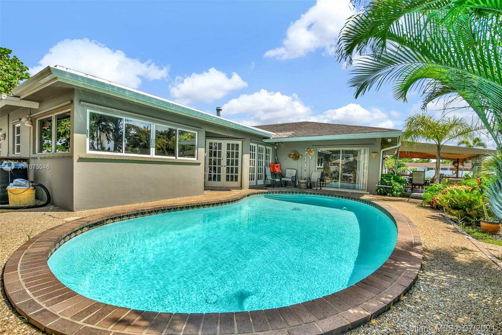Small Image of 1930 SOUTH WEST 58TH AVE, Plantation Number 3