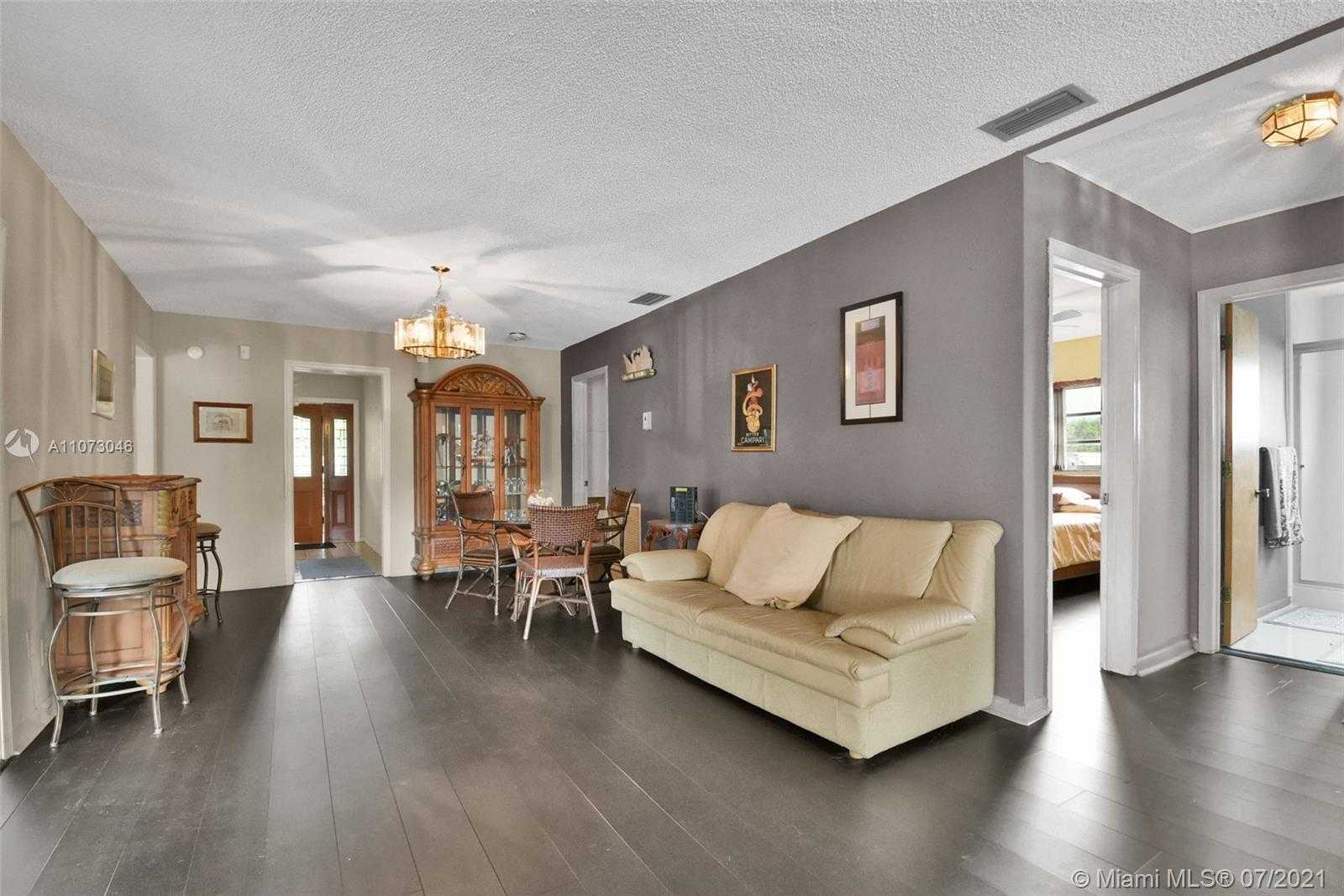 Small Image of 1930 SOUTH WEST 58TH AVE, Plantation Number 31