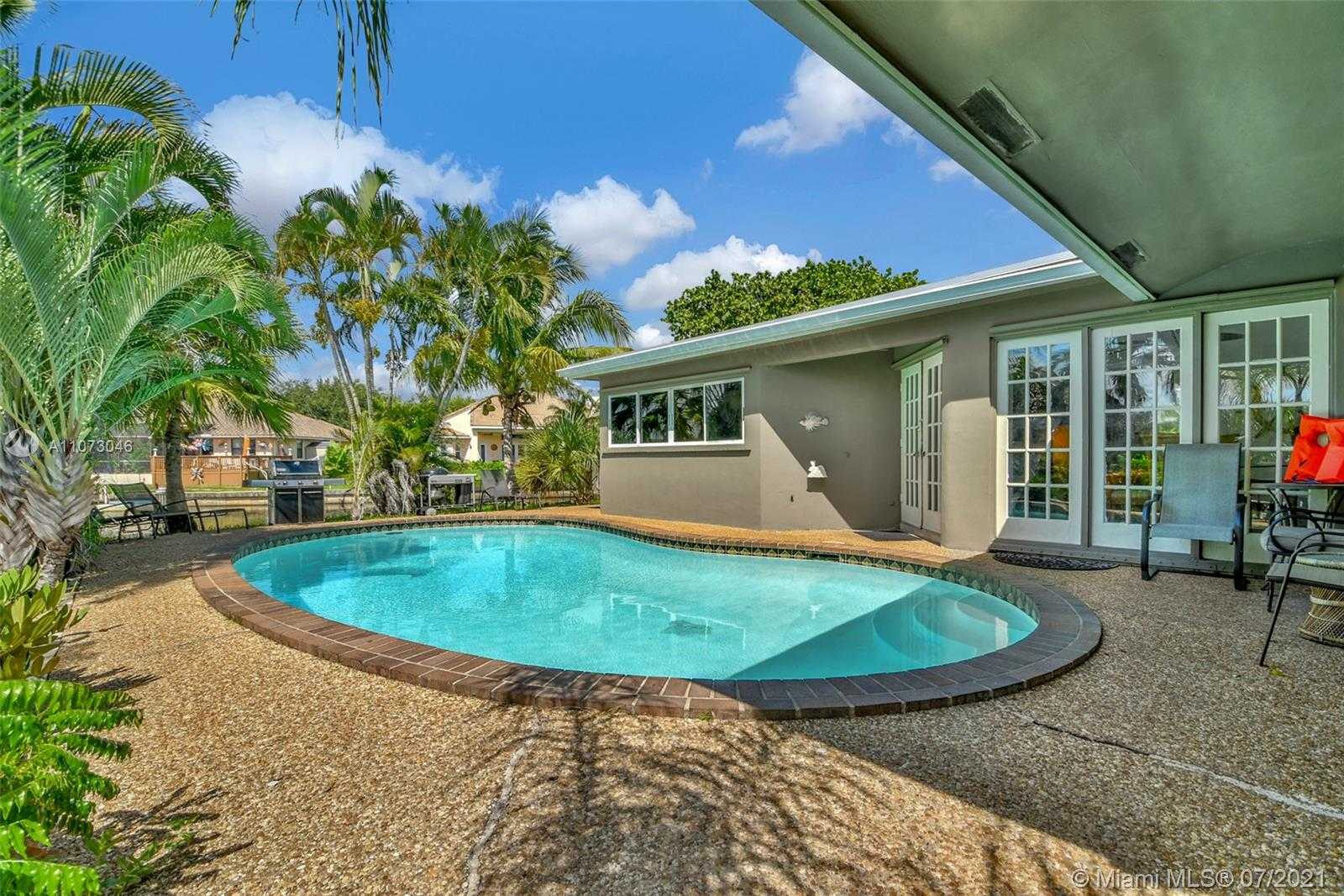 Small Image of 1930 SOUTH WEST 58TH AVE, Plantation Number 38