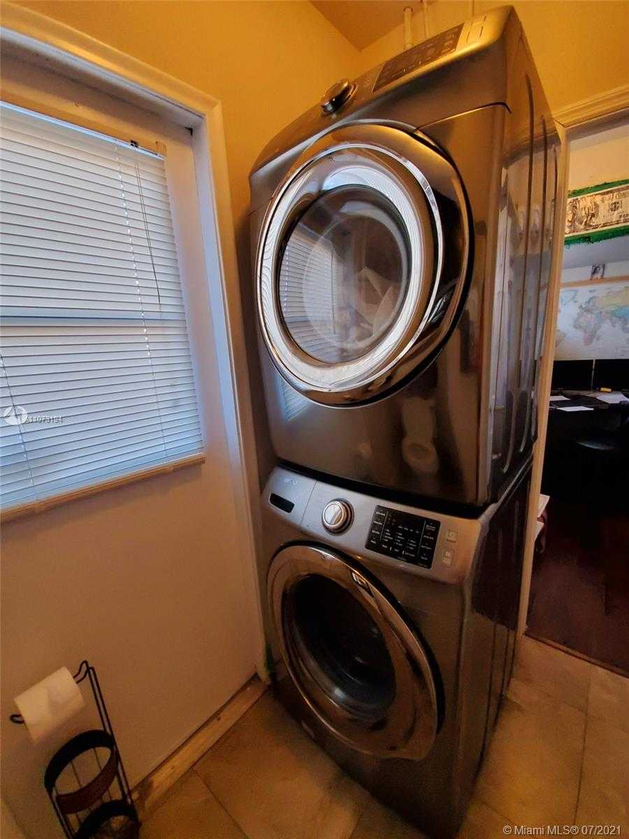 Small Image of 6020 SOUTH WEST 13TH ST, Plantation Number 15