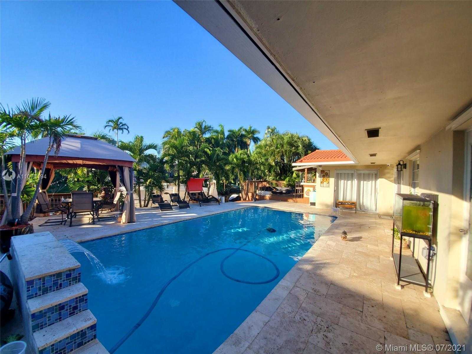 Small Image of 6020 SOUTH WEST 13TH ST, Plantation Number 18