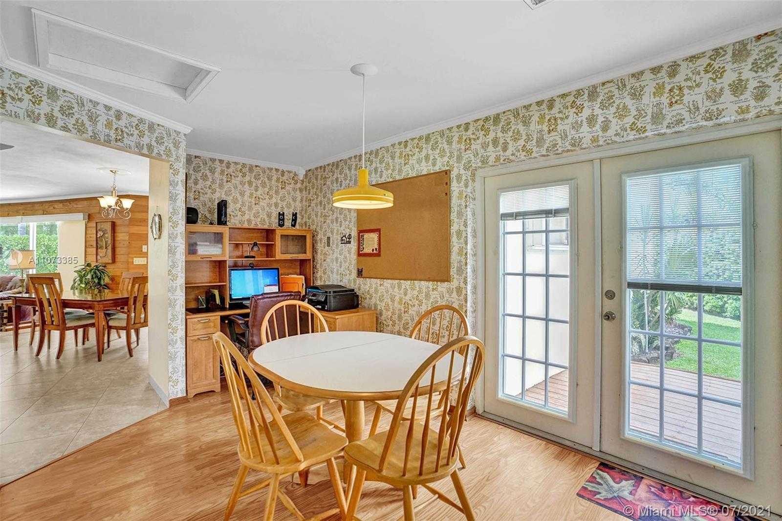 Small Image of 2708 NORTH EAST 21ST COURT, Fort Lauderdale Number 13