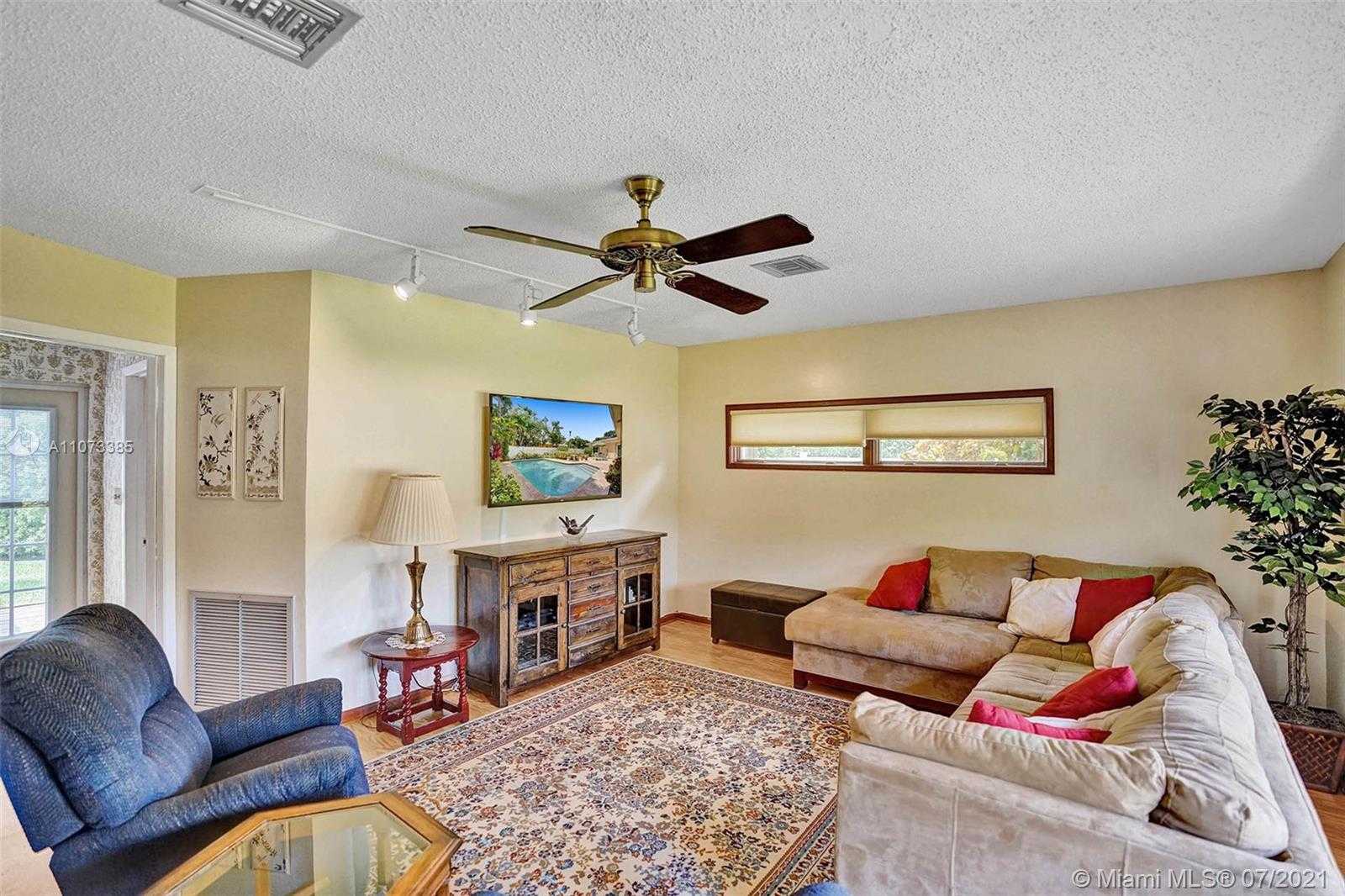 Small Image of 2708 NORTH EAST 21ST COURT, Fort Lauderdale Number 14
