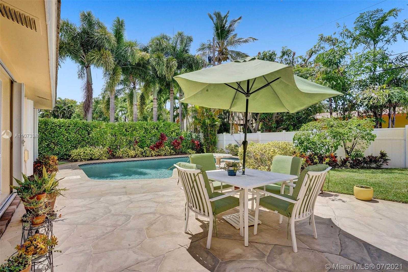 Small Image of 2708 NORTH EAST 21ST COURT, Fort Lauderdale Number 3