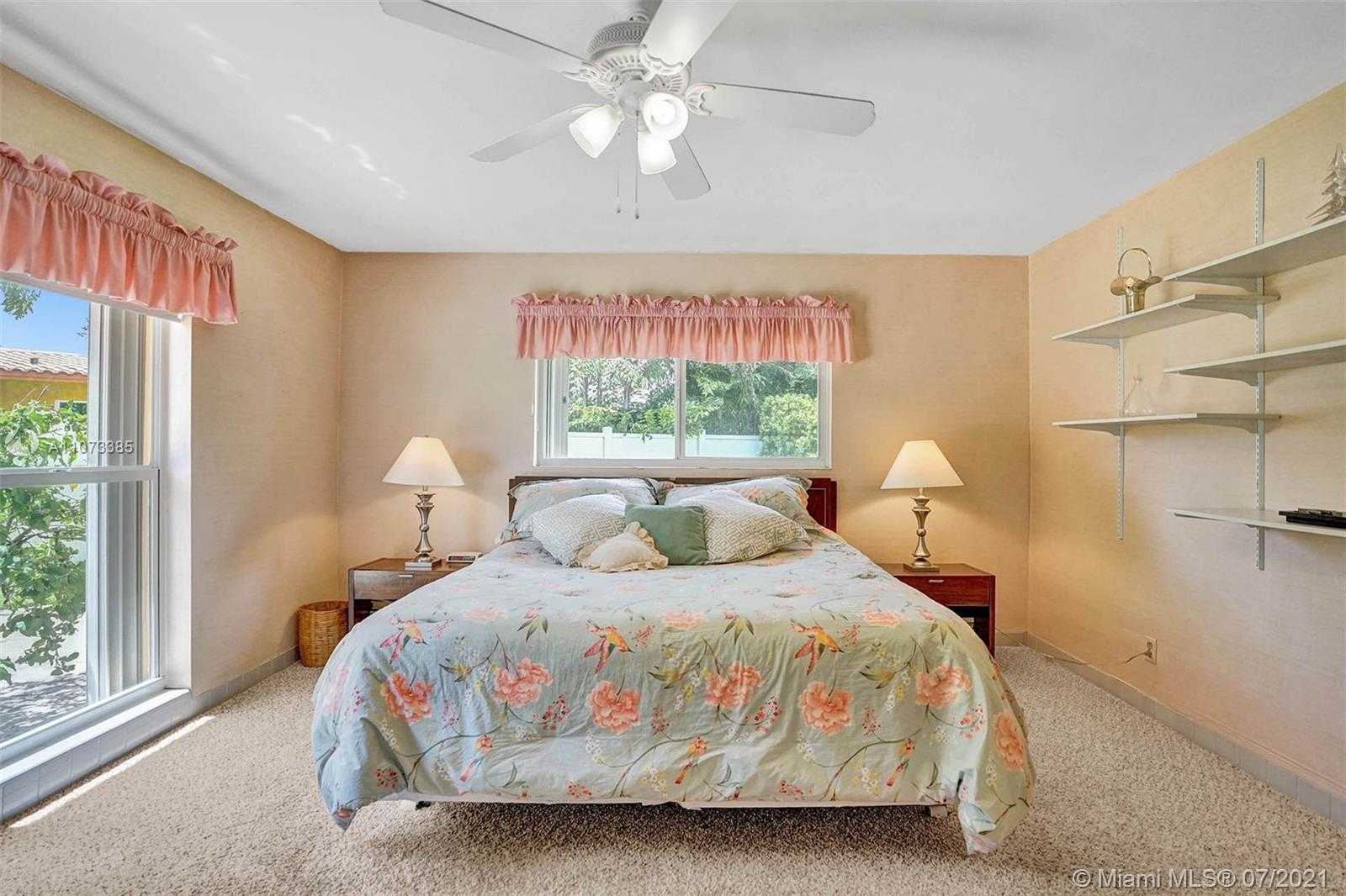 Small Image of 2708 NORTH EAST 21ST COURT, Fort Lauderdale Number 56