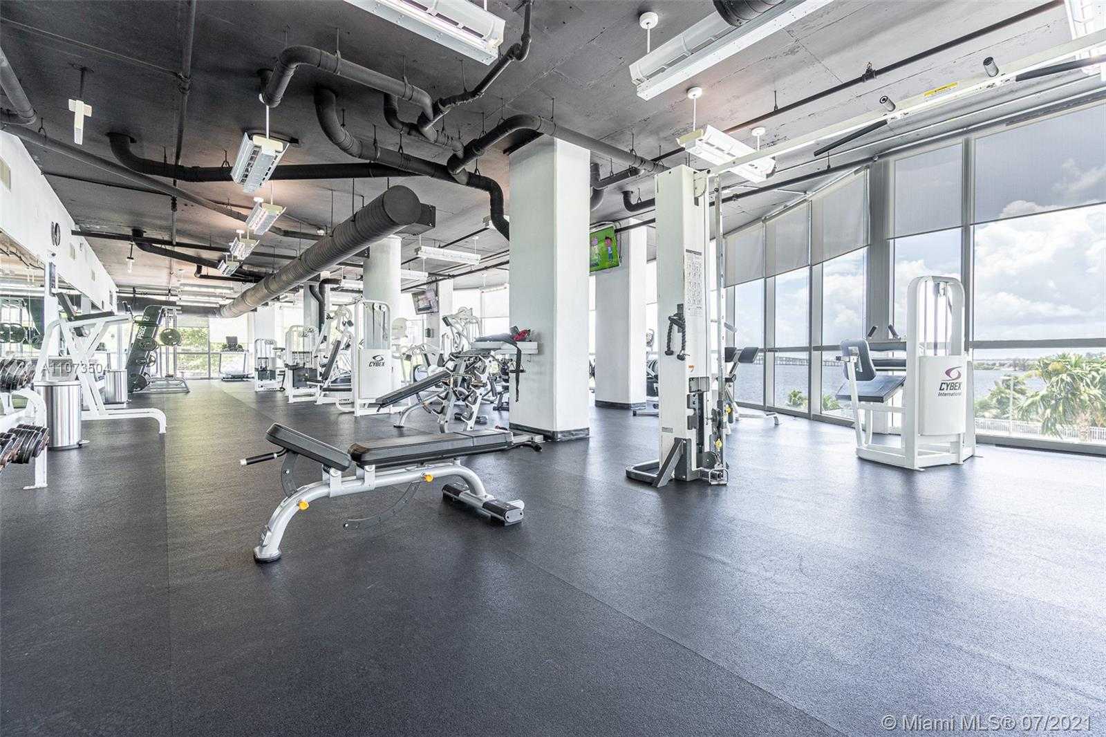 Small Image of 2101 BRICKELL AVE , APT 1604, Miami Number 23