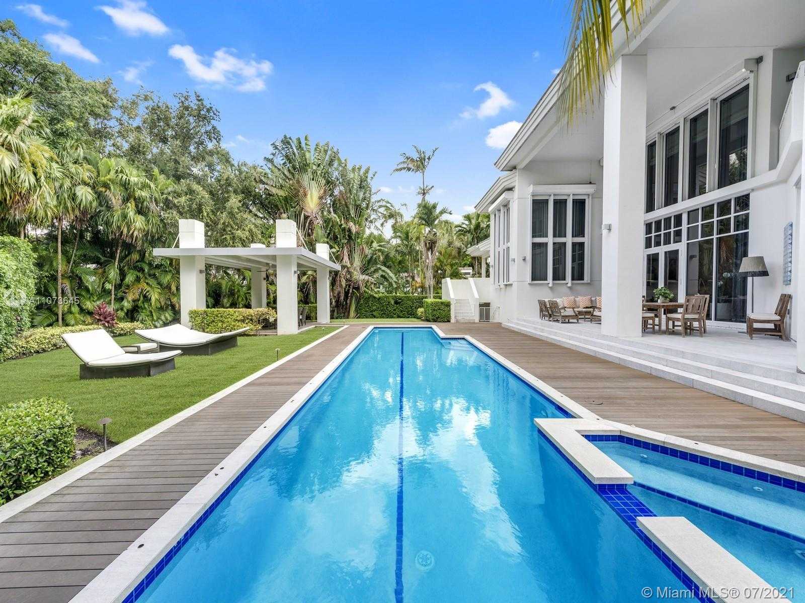 Small Image of 180 LOS PINOS CT, Coral Gables Number 15