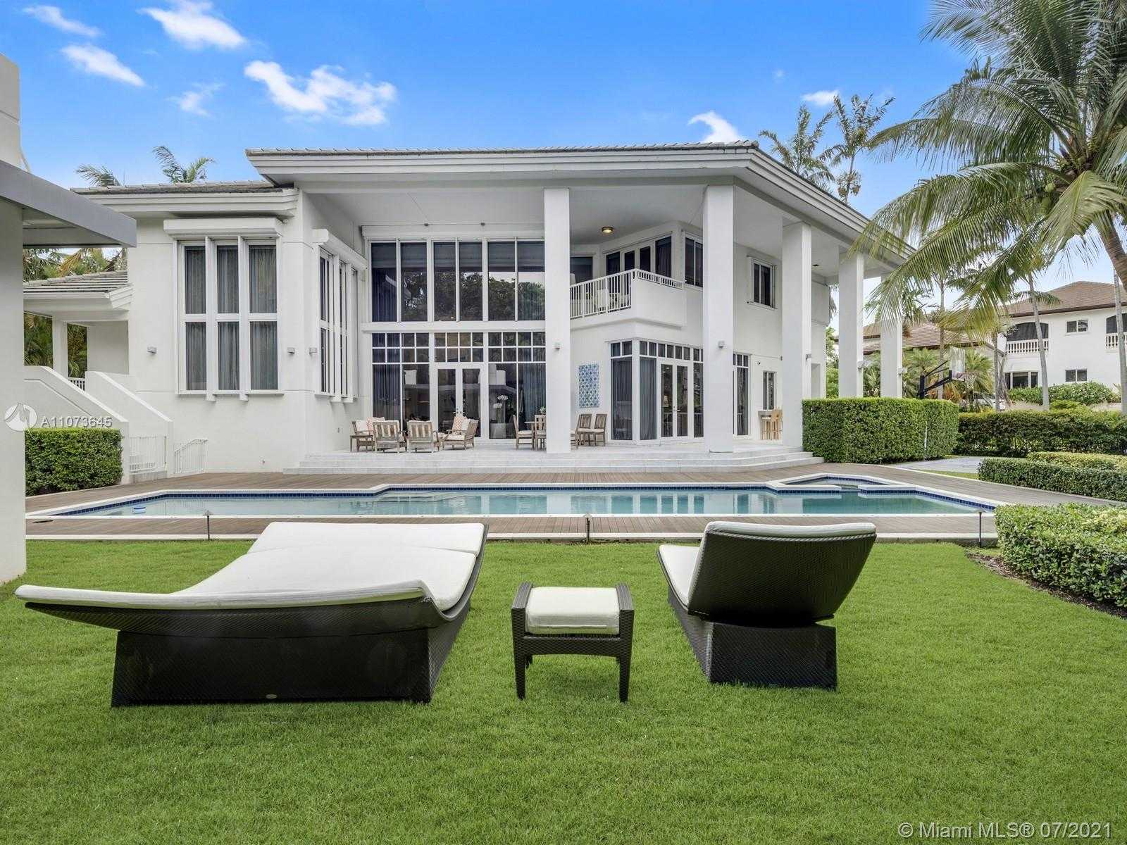 Small Image of 180 LOS PINOS CT, Coral Gables Number 16