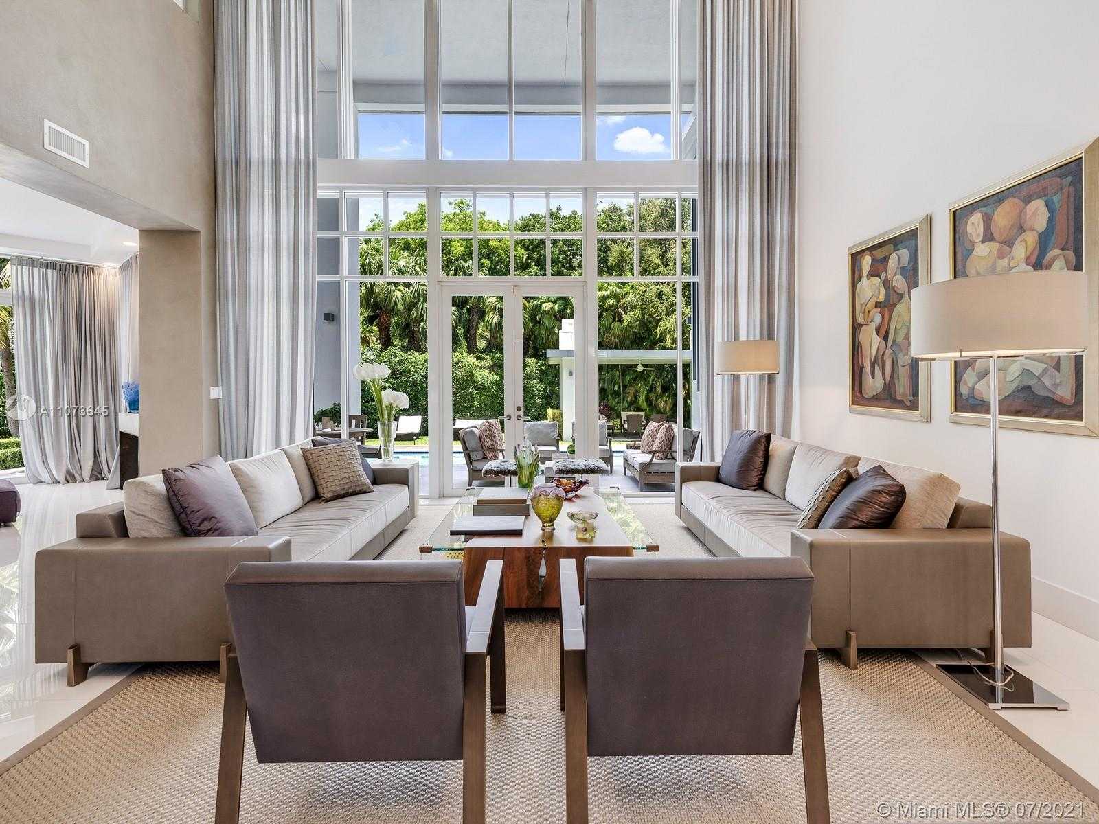 Small Image of 180 LOS PINOS CT, Coral Gables Number 32