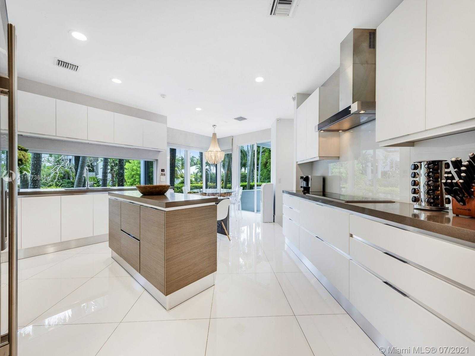 Small Image of 180 LOS PINOS CT, Coral Gables Number 39