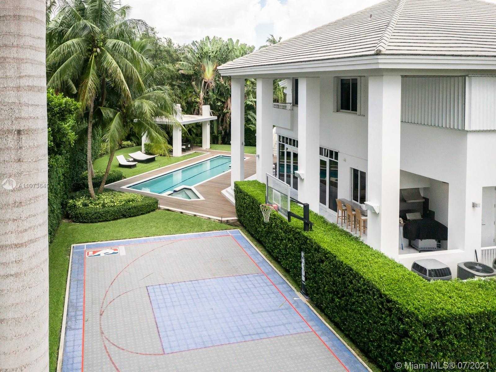 Small Image of 180 LOS PINOS CT, Coral Gables Number 4