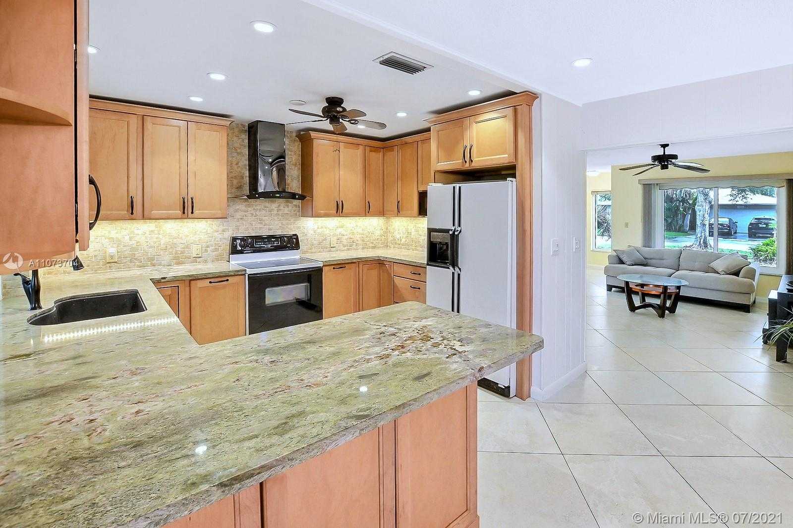 Small Image of 5067 SOUTH WEST 89TH AVE, Cooper City Number 10