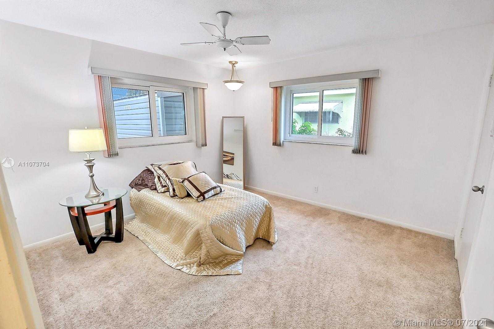 Small Image of 5067 SOUTH WEST 89TH AVE, Cooper City Number 24