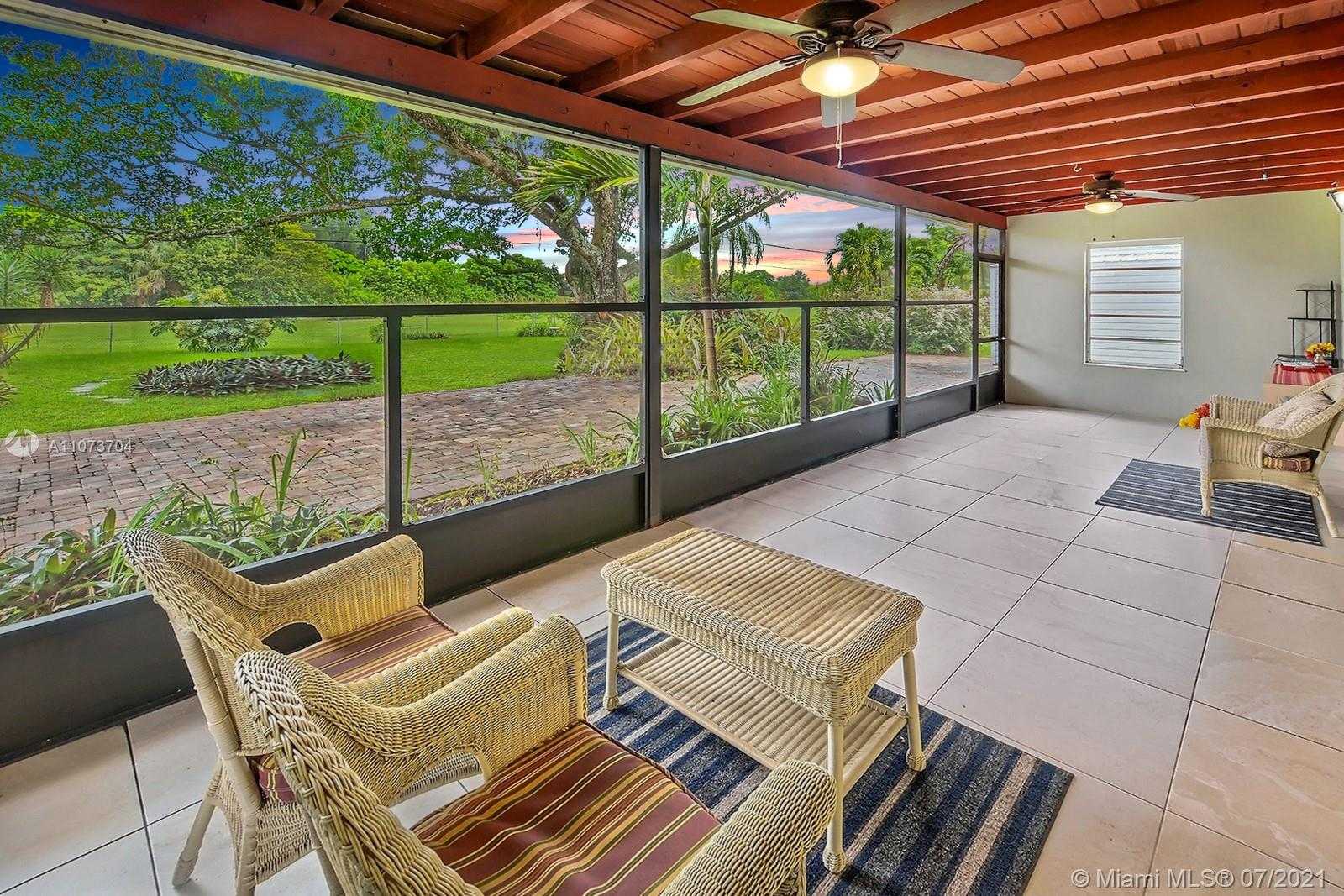 Small Image of 5067 SOUTH WEST 89TH AVE, Cooper City Number 27
