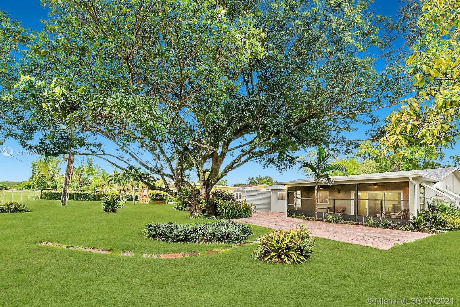 Small Image of 5067 SOUTH WEST 89TH AVE, Cooper City Number 28