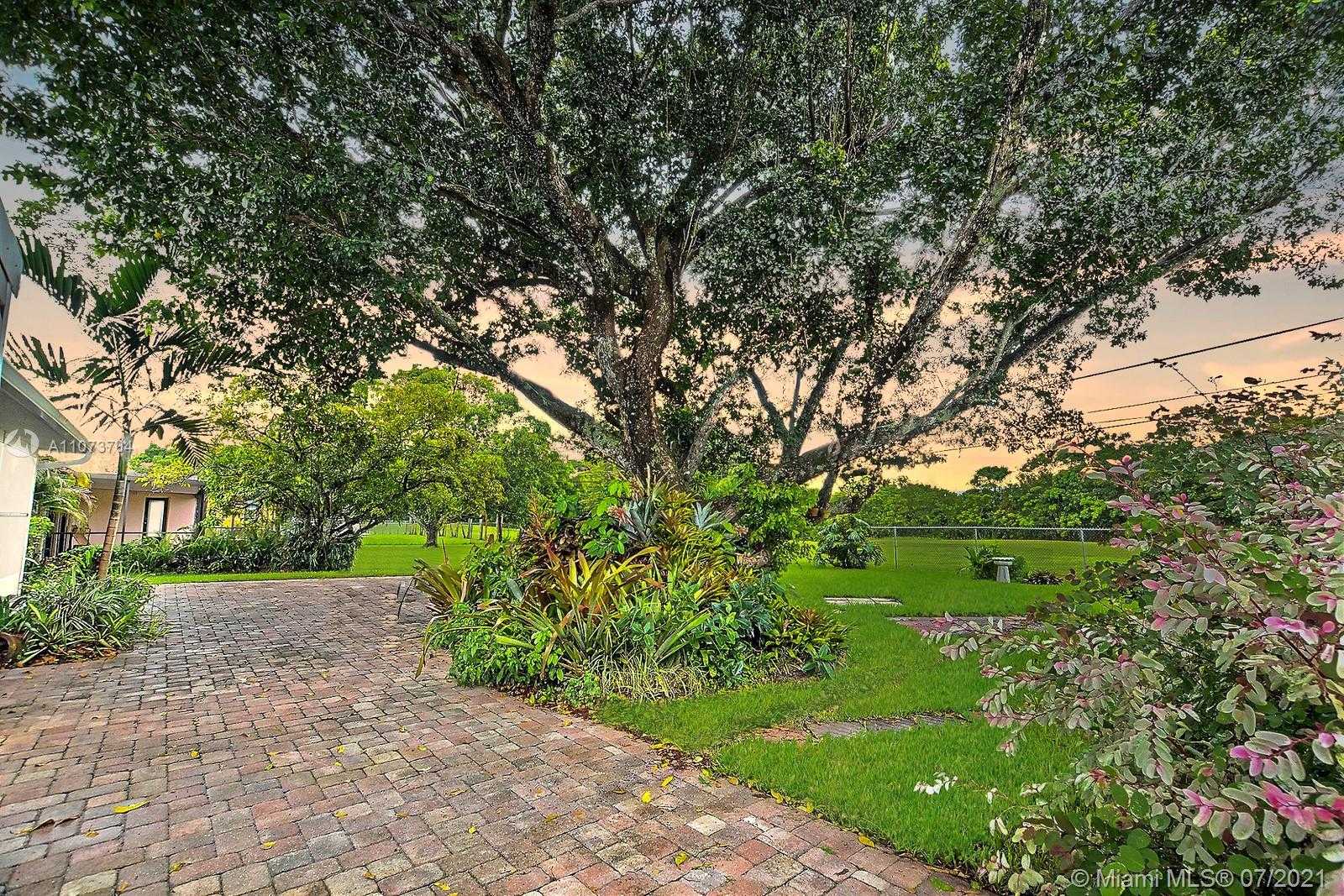 Small Image of 5067 SOUTH WEST 89TH AVE, Cooper City Number 30