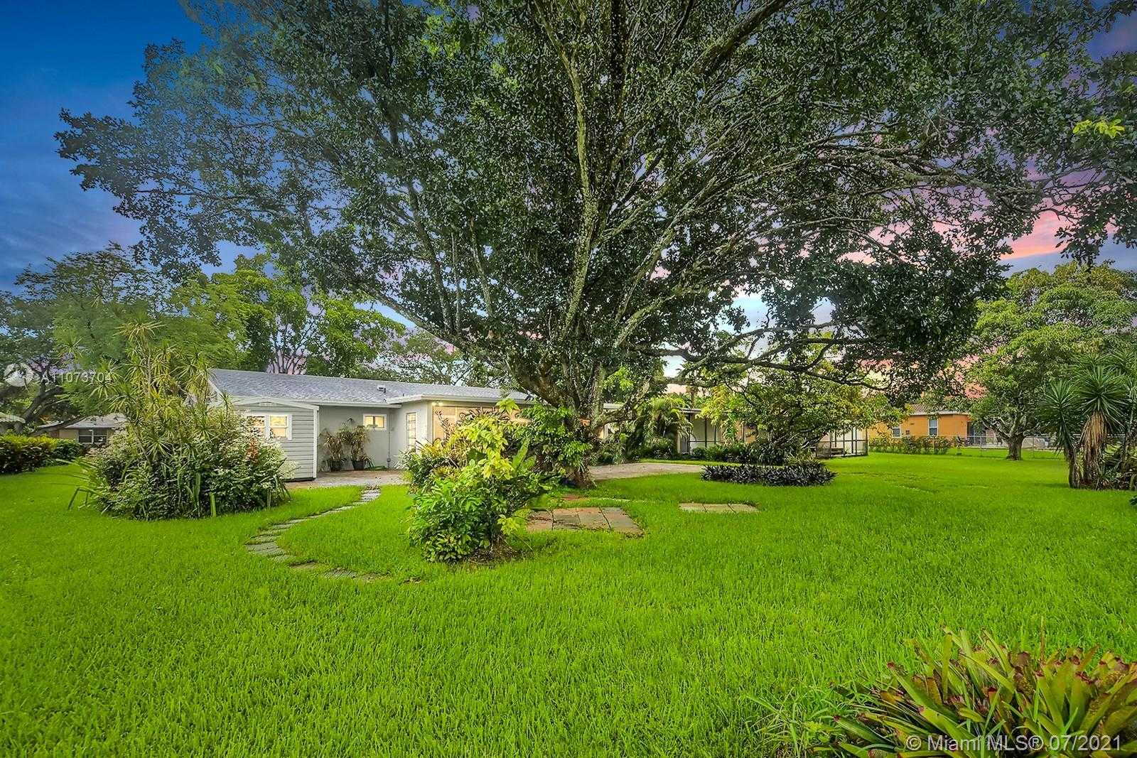 Small Image of 5067 SOUTH WEST 89TH AVE, Cooper City Number 32