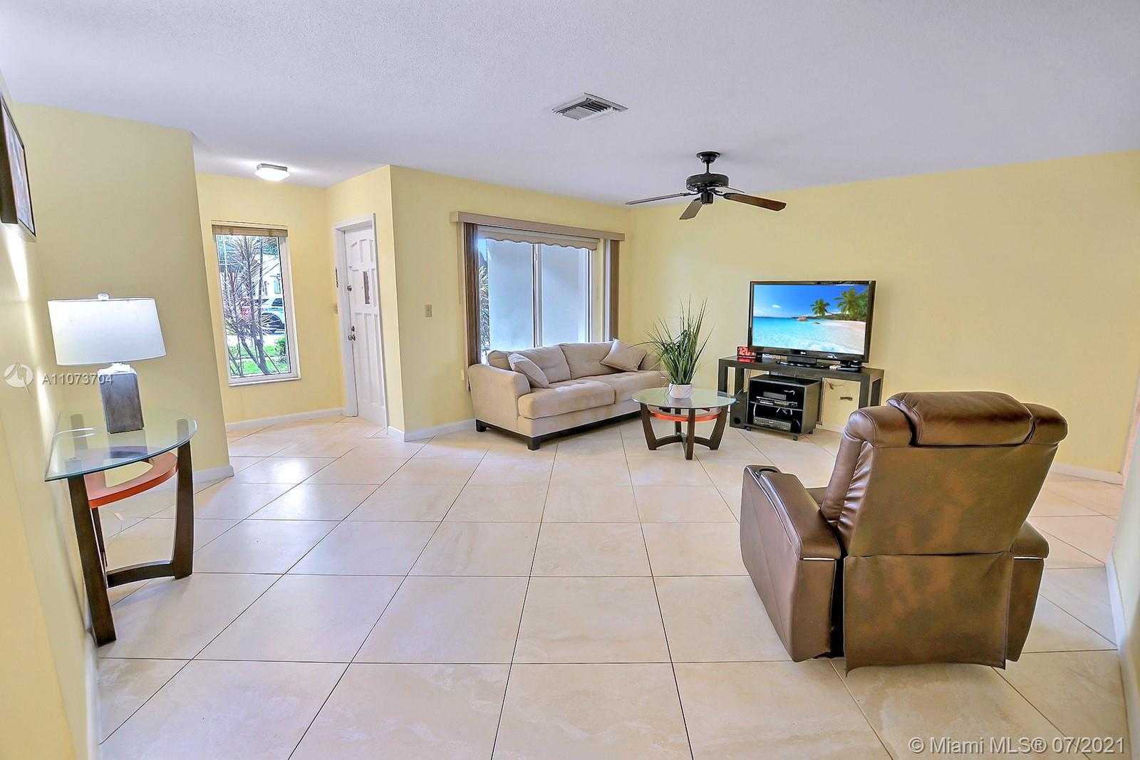 Small Image of 5067 SOUTH WEST 89TH AVE, Cooper City Number 7