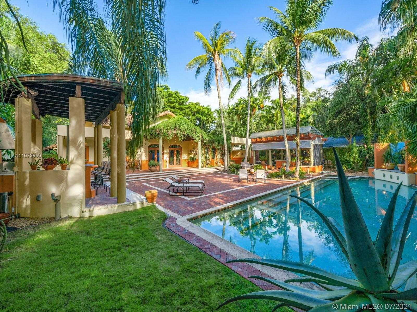 Small Image of 4224 LENNOX DR, Miami Number 41