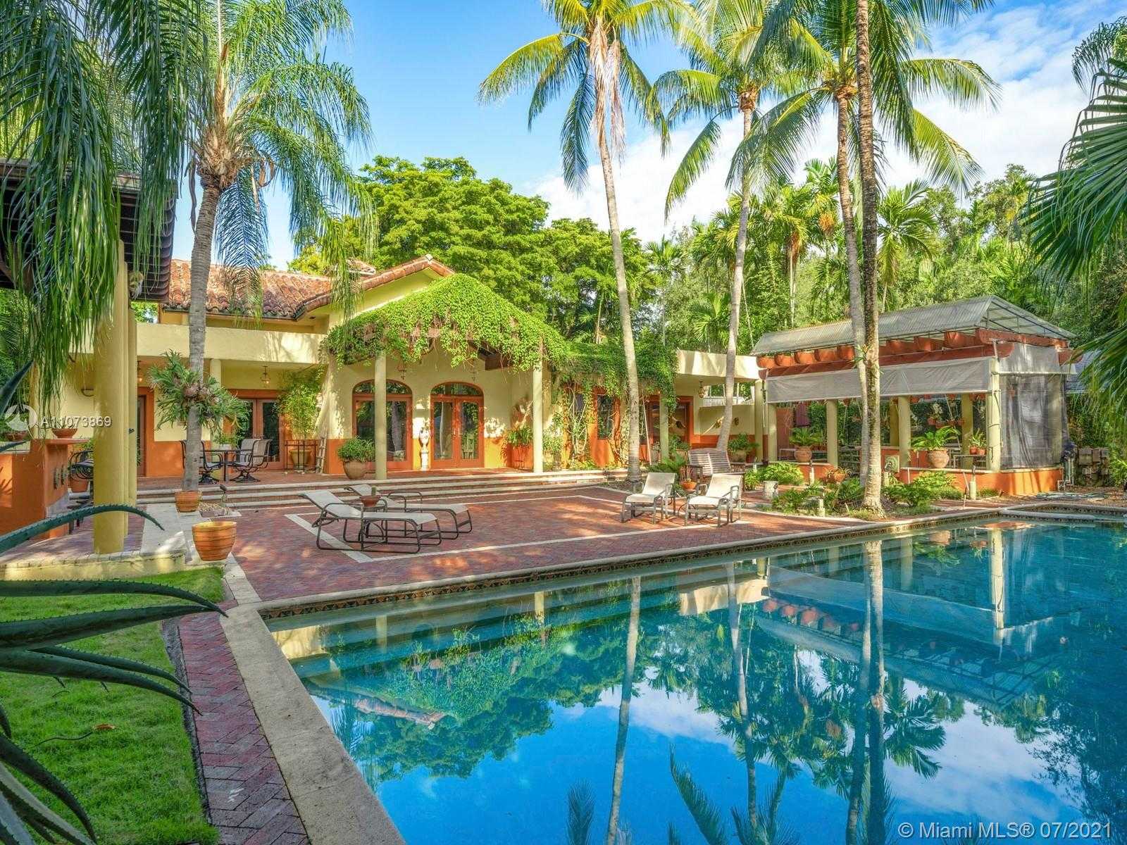Small Image of 4224 LENNOX DR, Miami Number 43