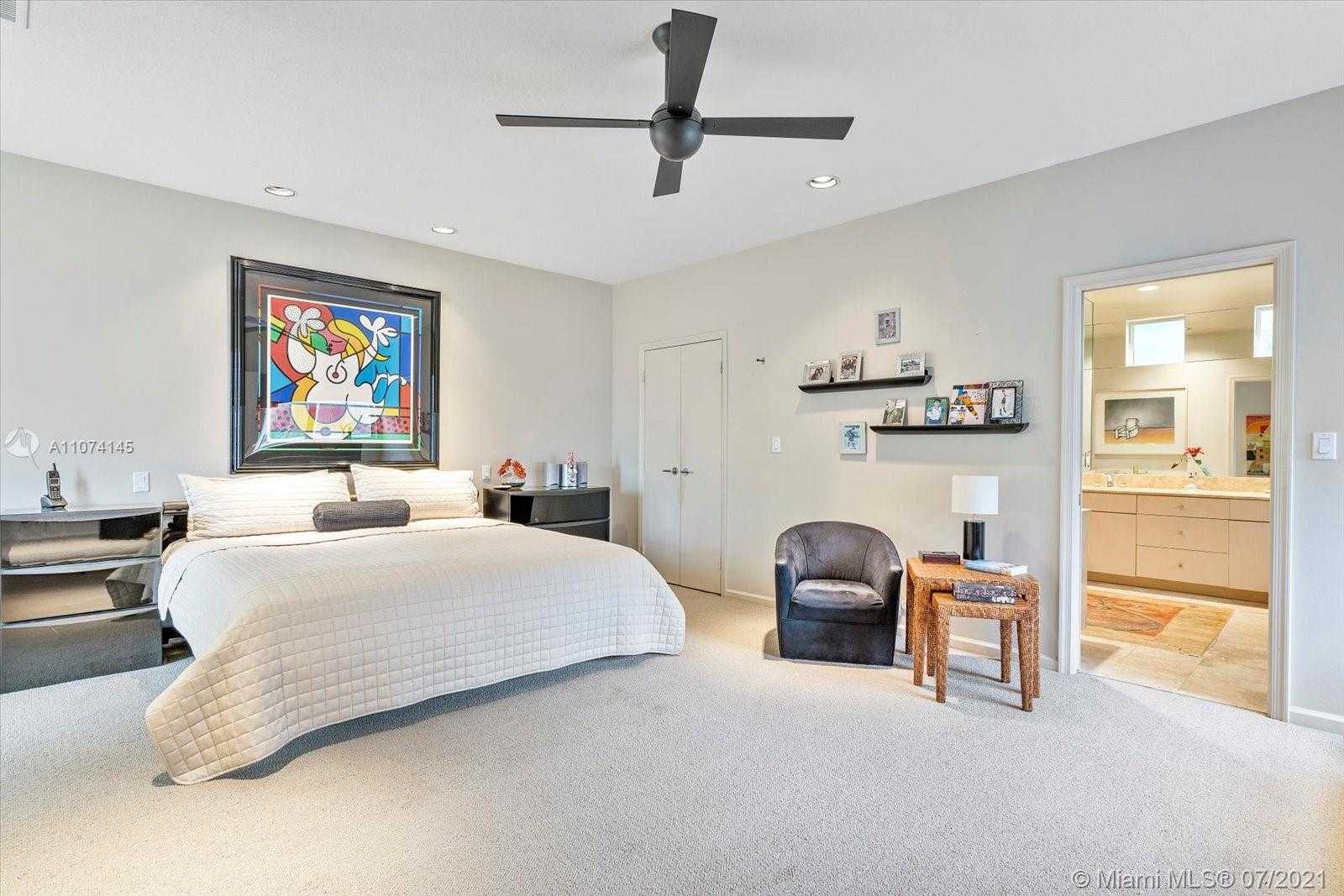Small Image of 3733 NORTH EAST 208TH ST, Aventura Number 20