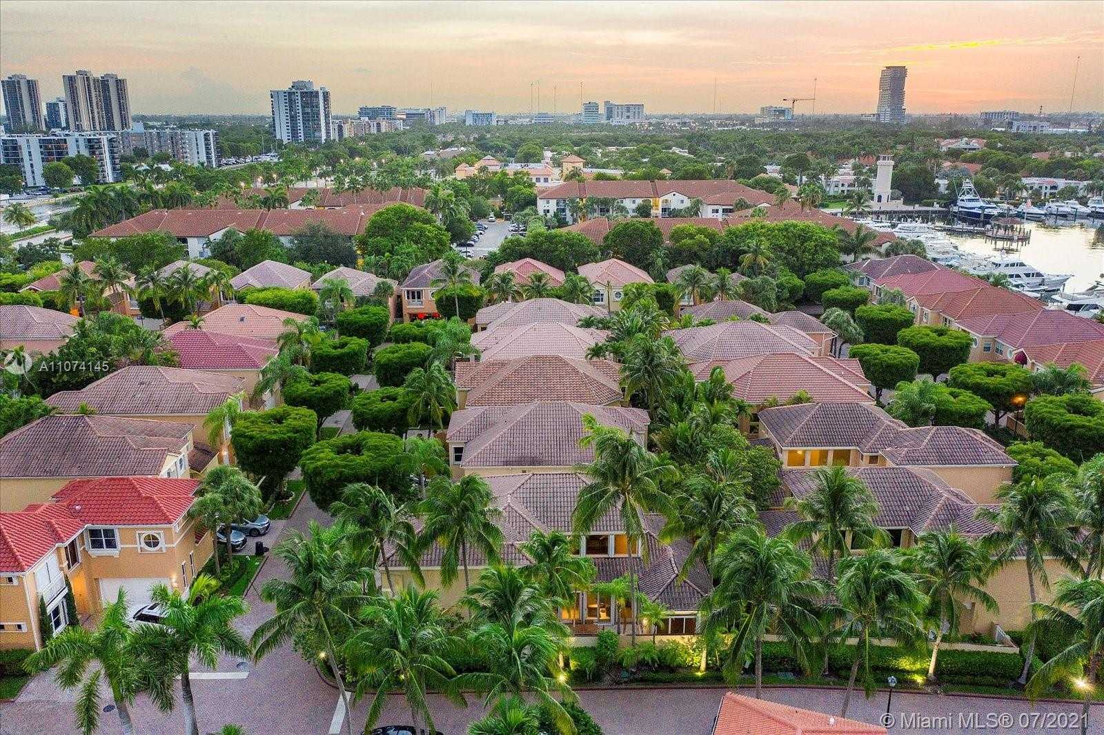Small Image of 3733 NORTH EAST 208TH ST, Aventura Number 39
