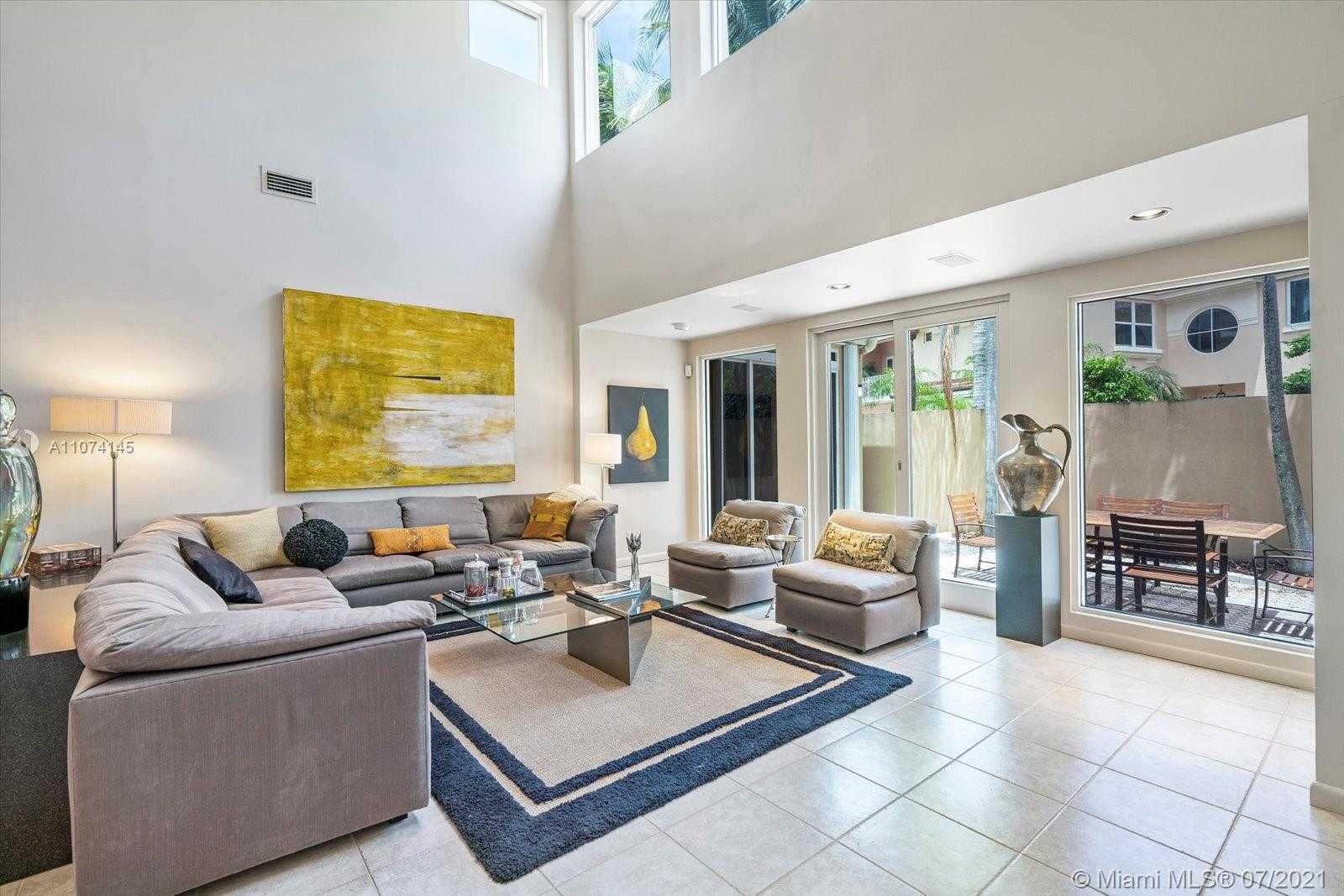Small Image of 3733 NORTH EAST 208TH ST, Aventura Number 4
