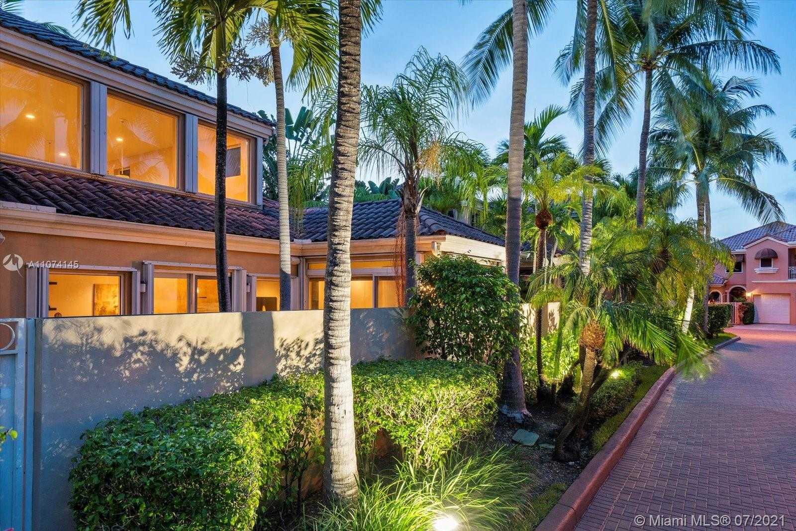Small Image of 3733 NORTH EAST 208TH ST, Aventura Number 46