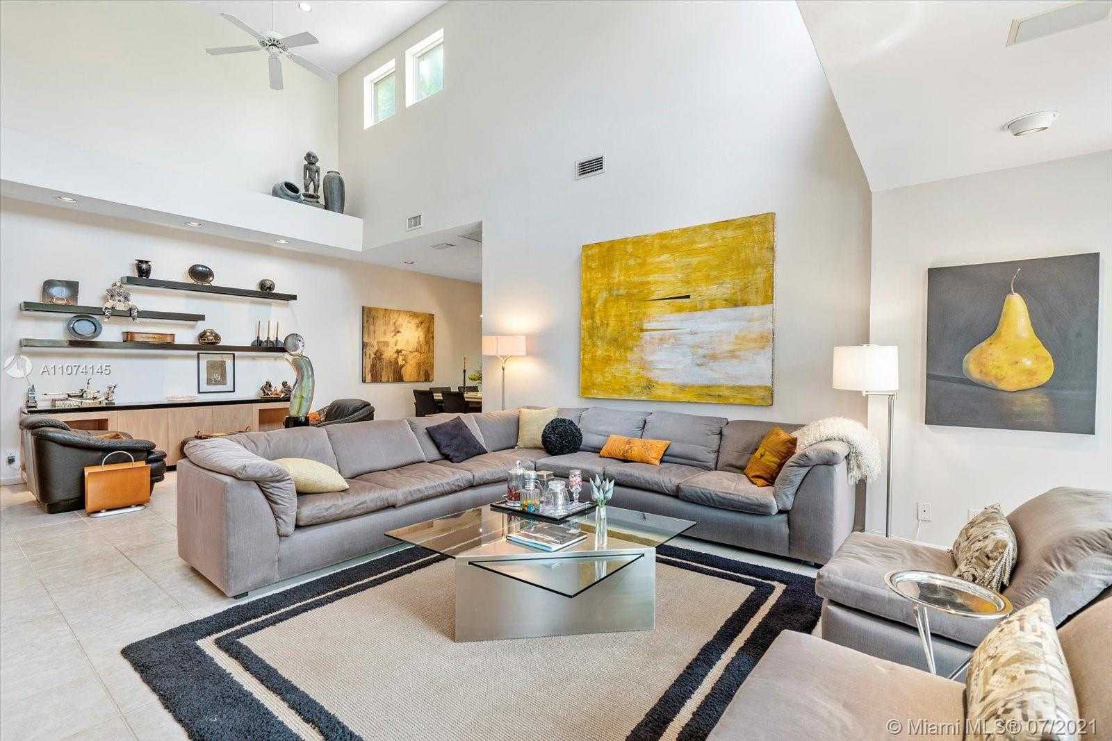 Small Image of 3733 NORTH EAST 208TH ST, Aventura Number 7