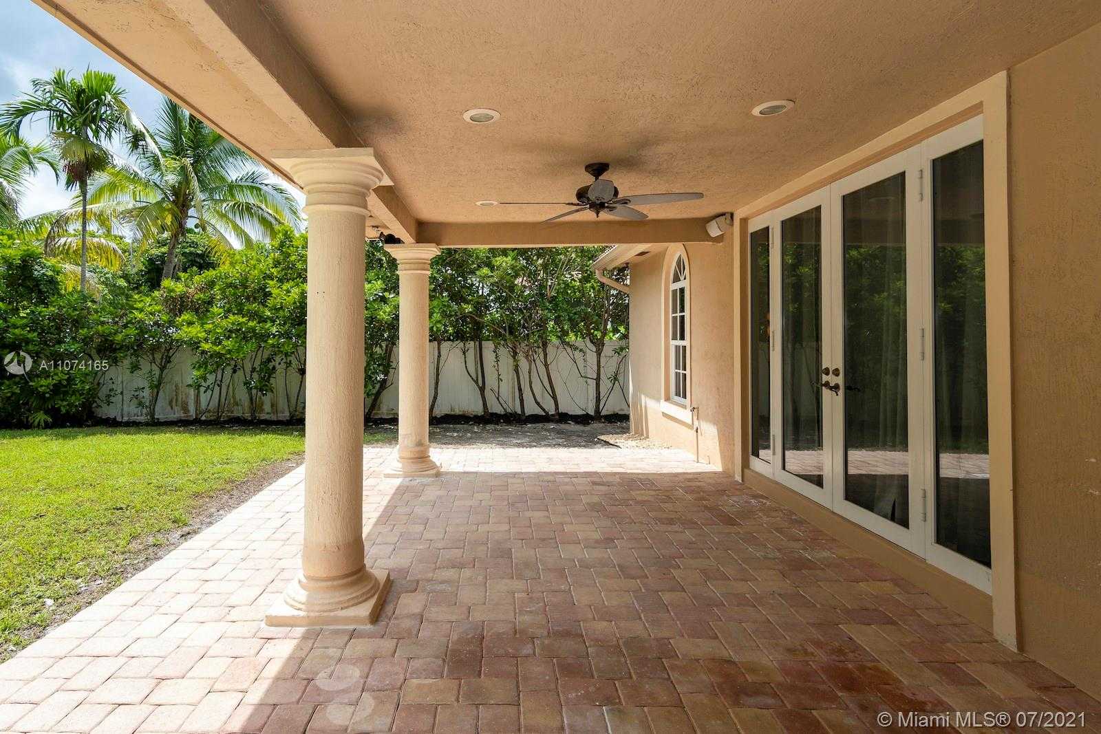 Small Image of 11007 GRIFFING BLVD, Biscayne Park Number 55