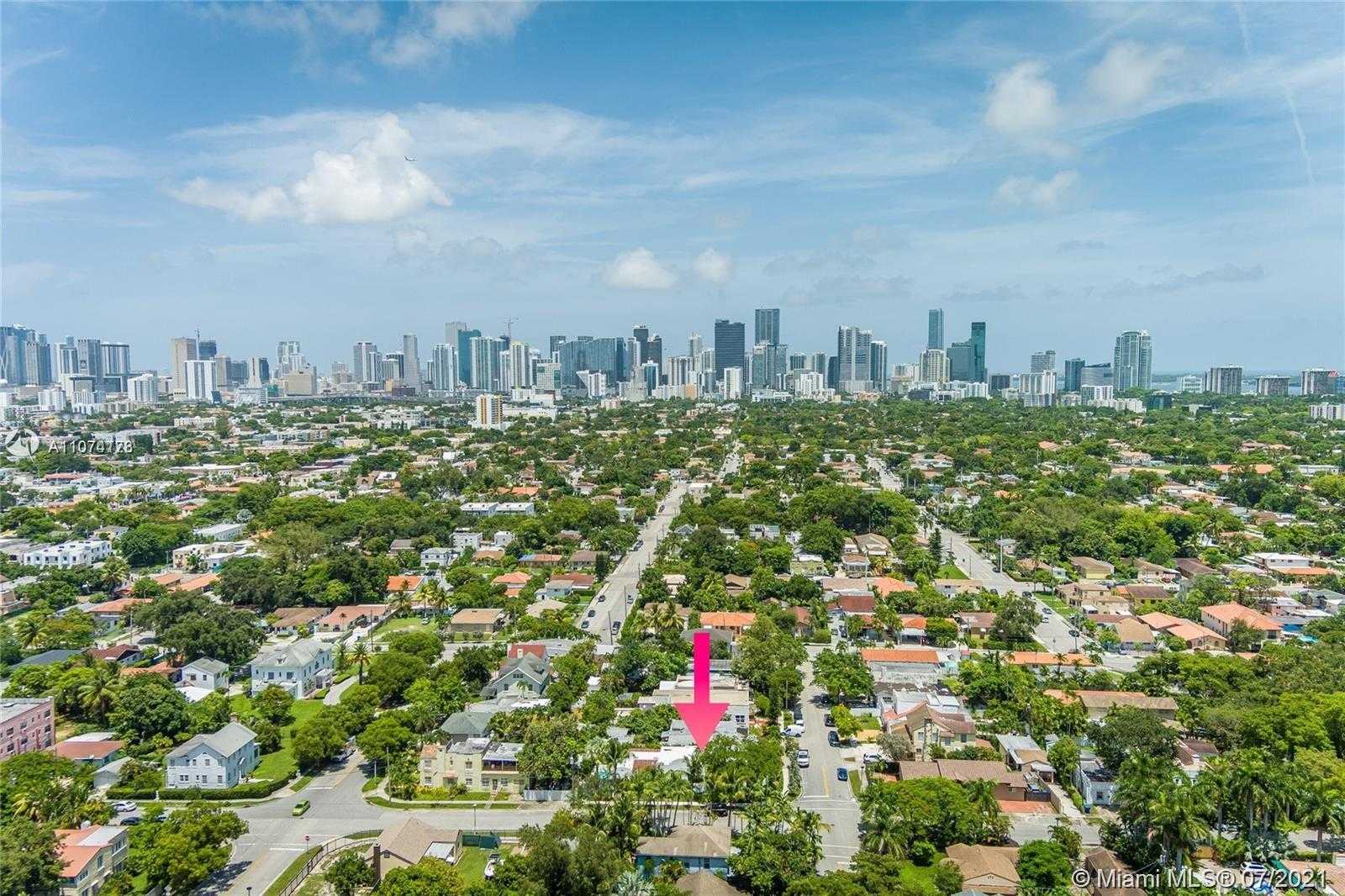 Small Image of 1441 SOUTH WEST 11TH TER, Miami Number 5