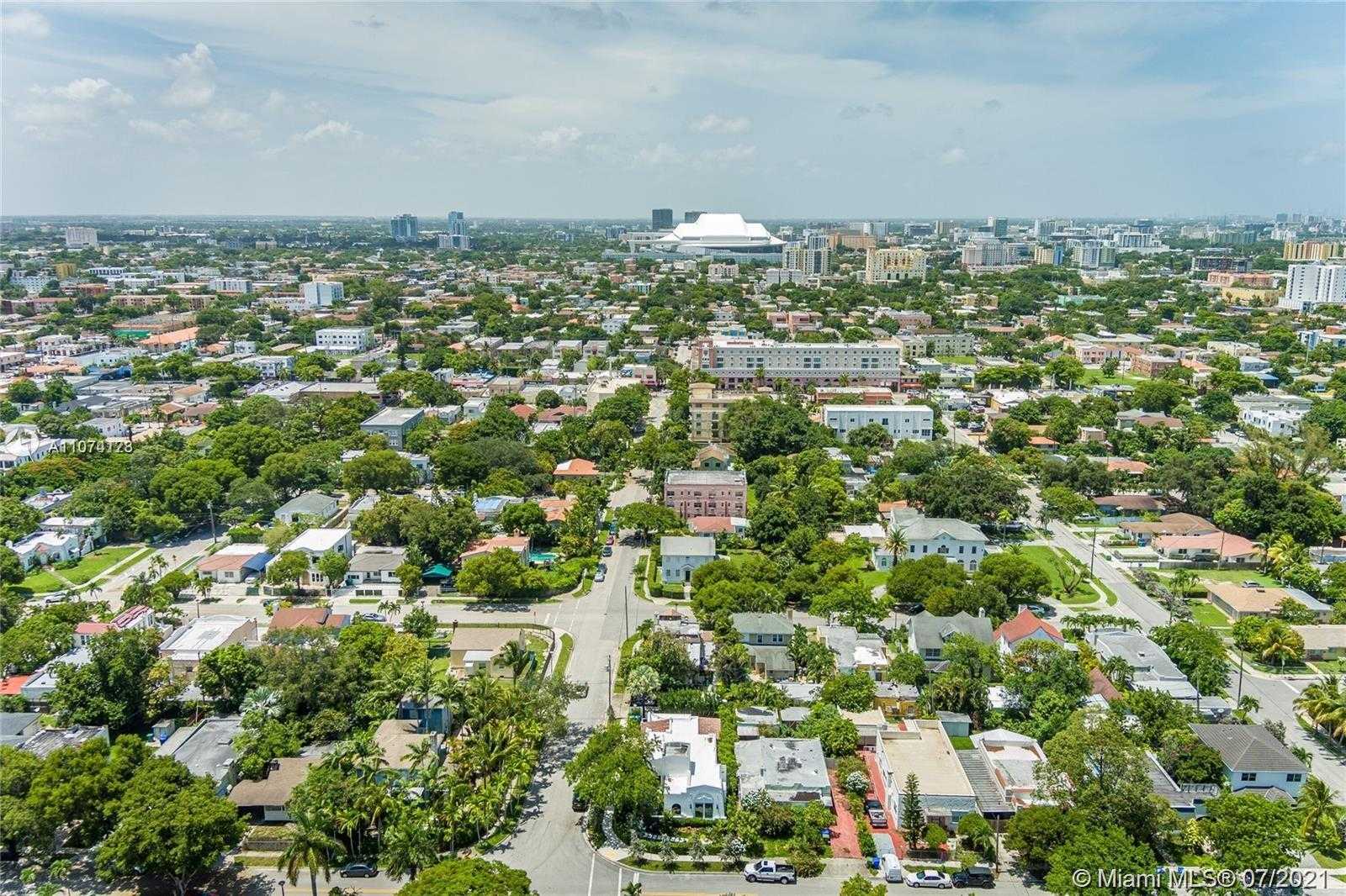 Small Image of 1441 SOUTH WEST 11TH TER, Miami Number 68