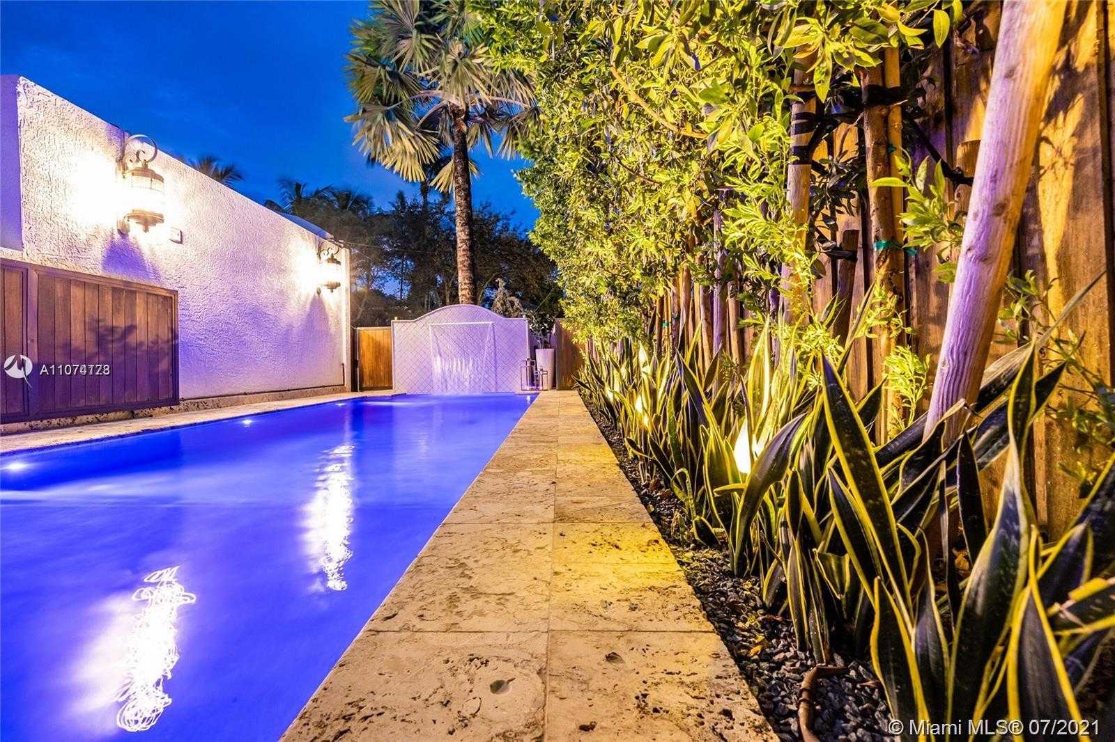 Small Image of 1441 SOUTH WEST 11TH TER, Miami Number 8