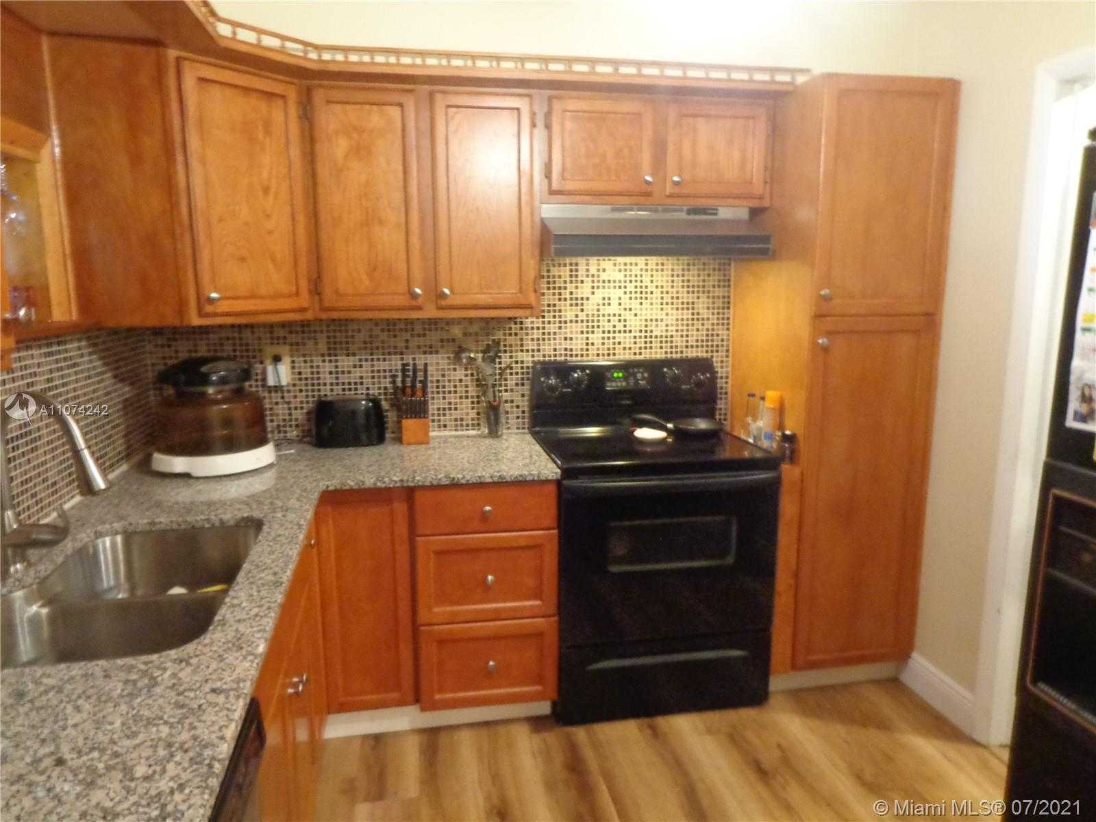 Small Image of 7791 NORTH WEST 40TH ST, Davie Number 2