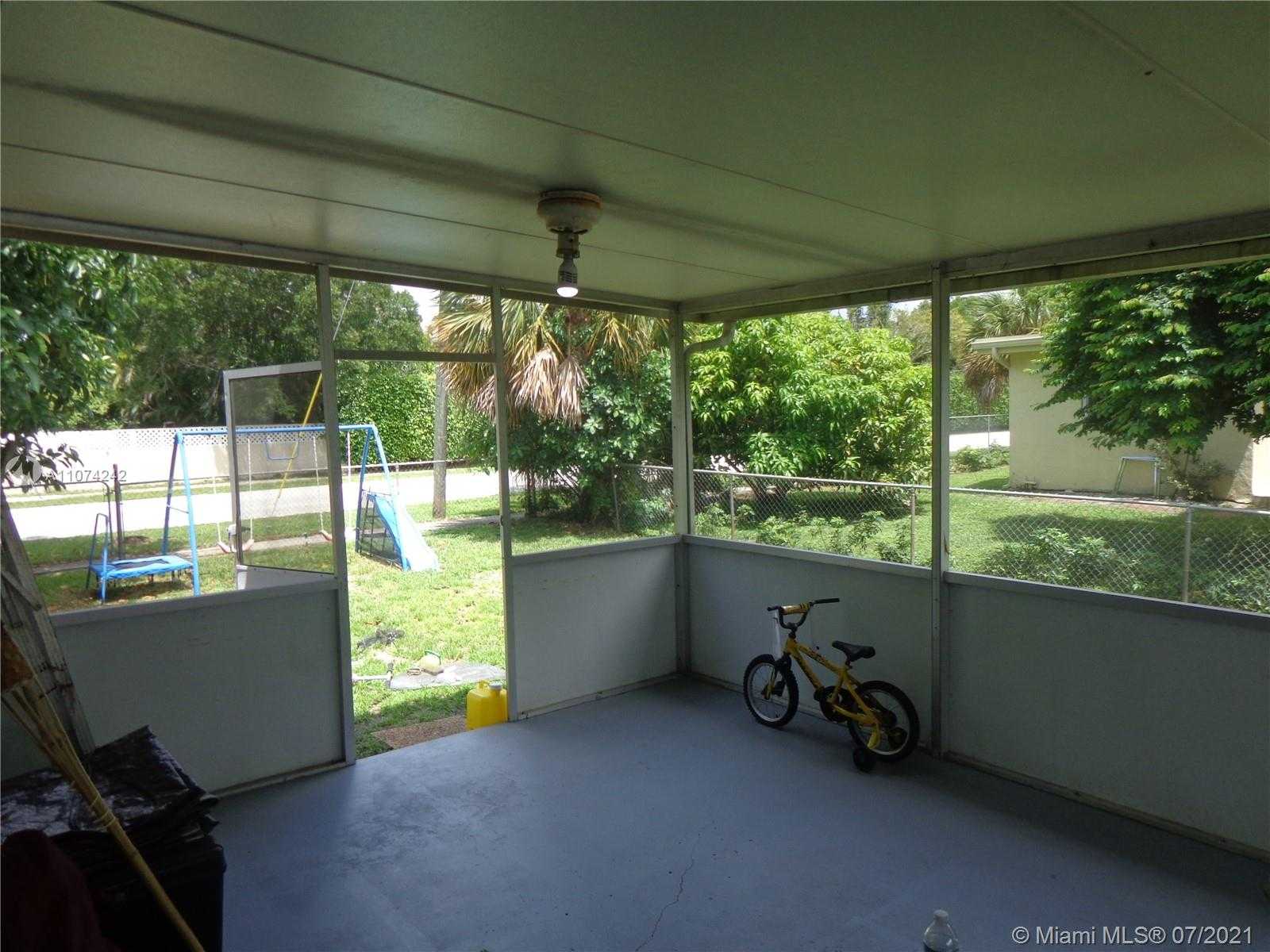 Small Image of 7791 NORTH WEST 40TH ST, Davie Number 21