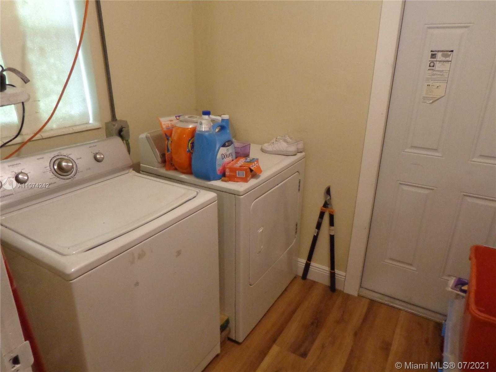 Small Image of 7791 NORTH WEST 40TH ST, Davie Number 27