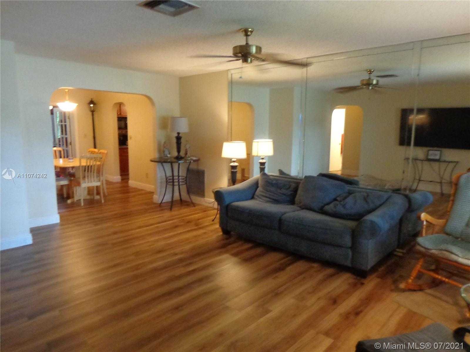 Small Image of 7791 NORTH WEST 40TH ST, Davie Number 4