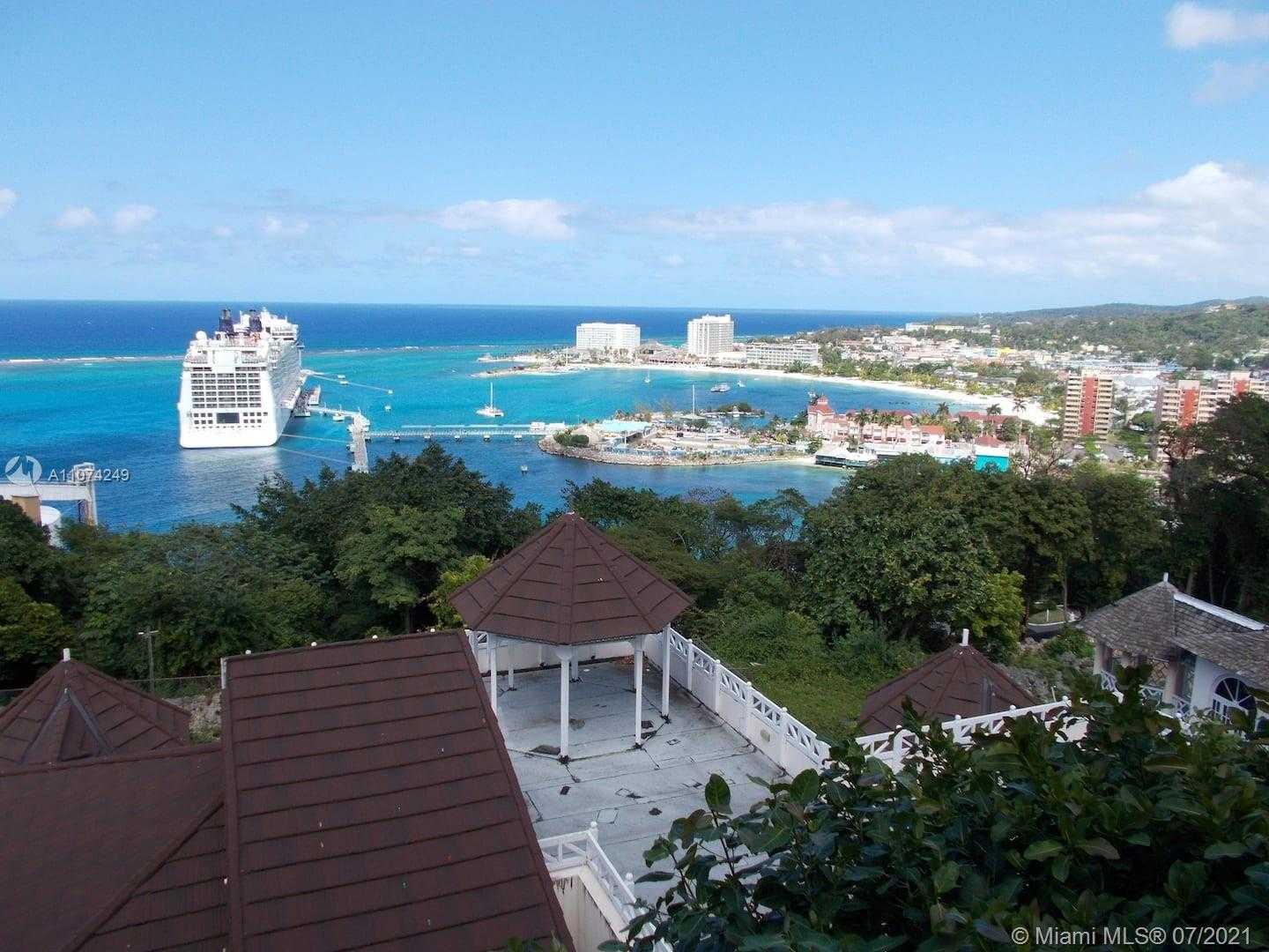 Small Image of 4 SKY CASTLES JAMAICA, Out of City Number 12