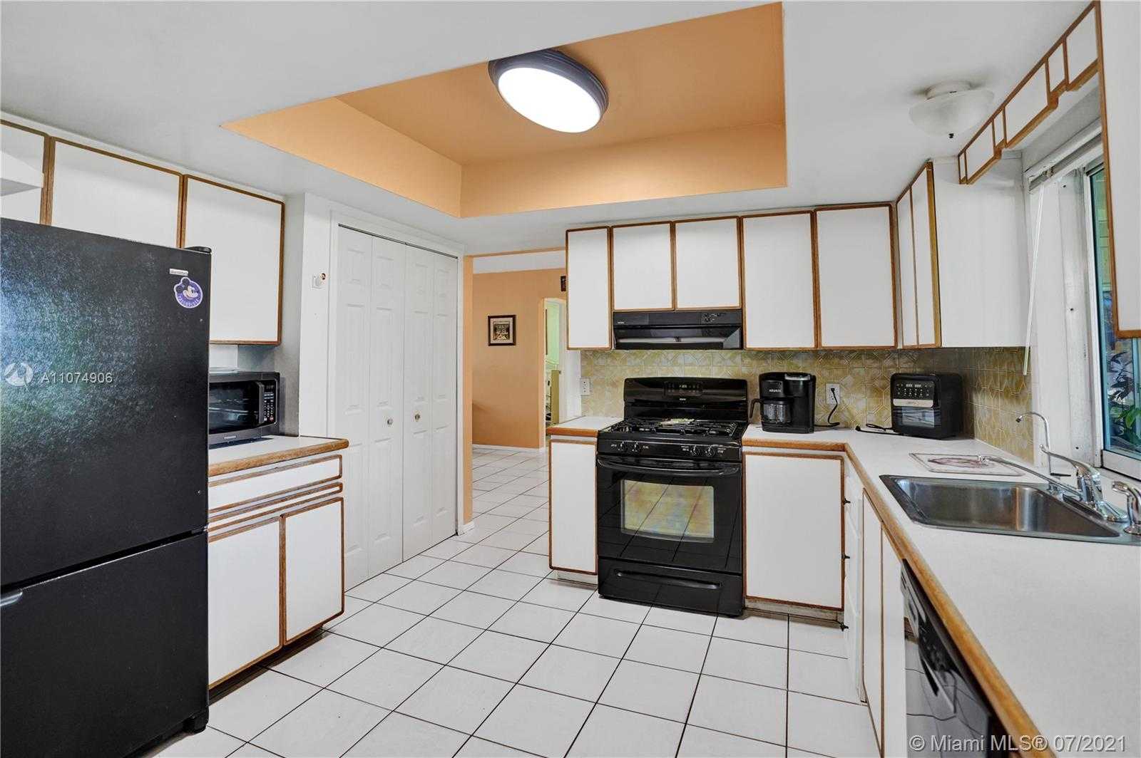 Small Image of 11500 NORTH WEST 39TH ST, Sunrise Number 10